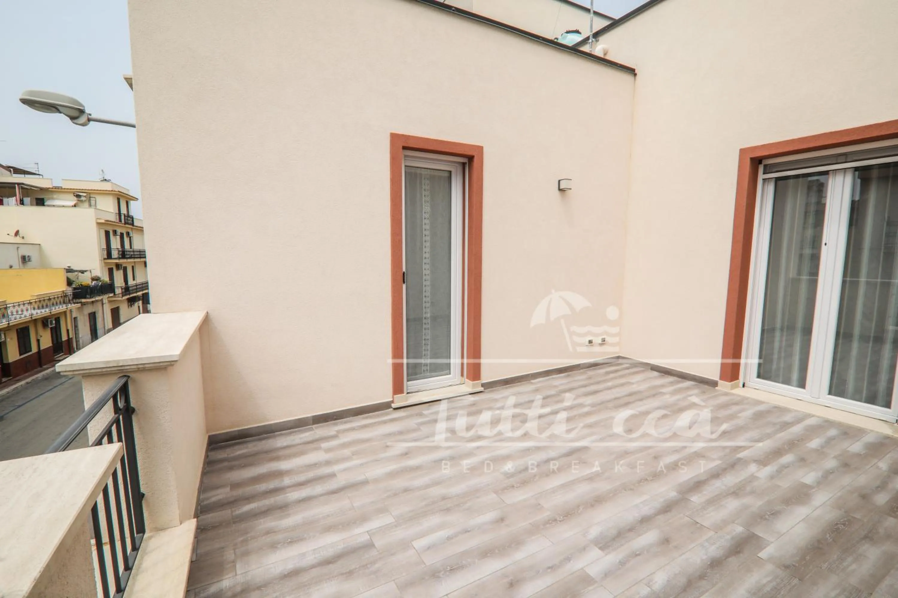 Balcony/Terrace in Tutti ccà Airport Rooms