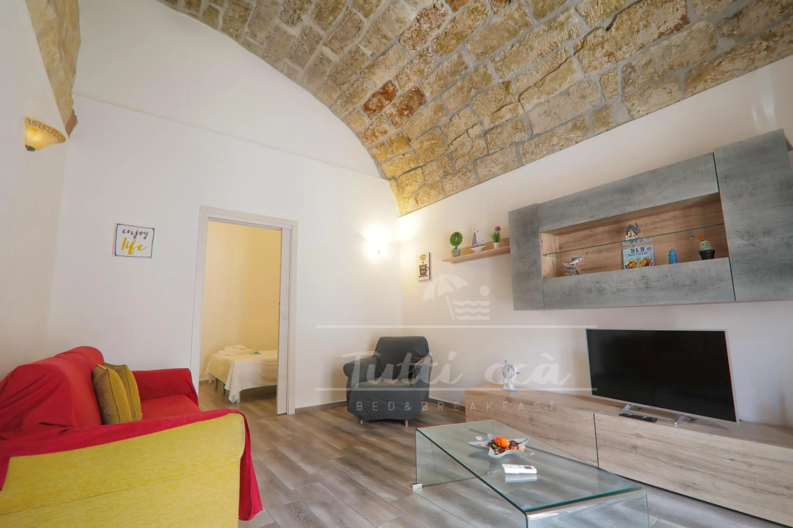 Tutti ccà Airport Rooms