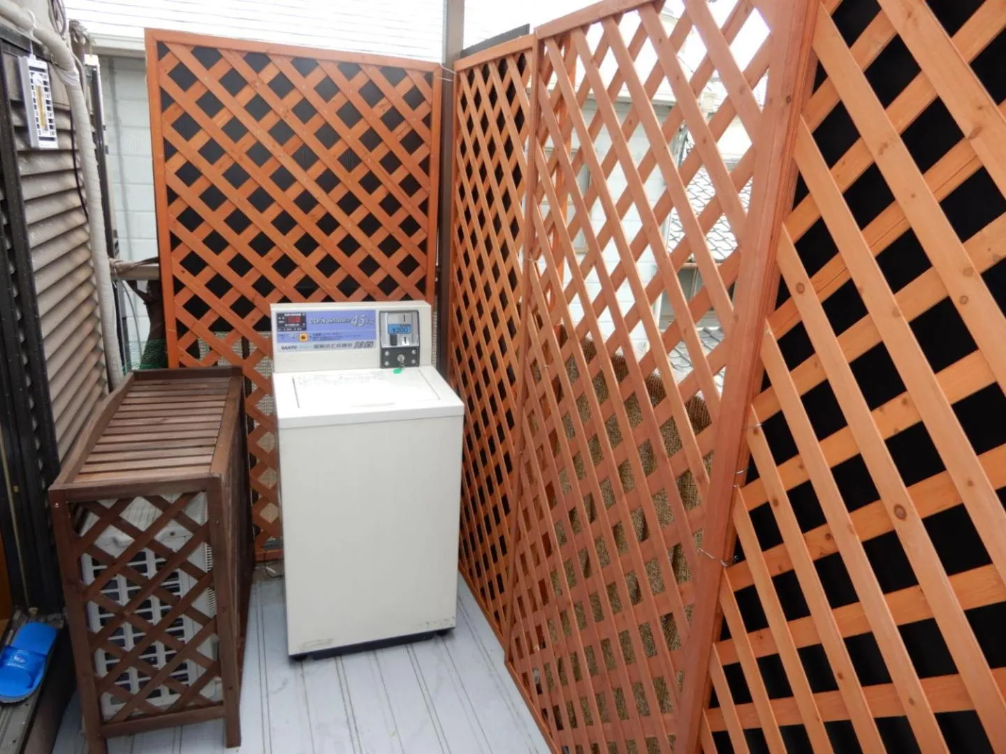 washing machine in Hotel West Taisho