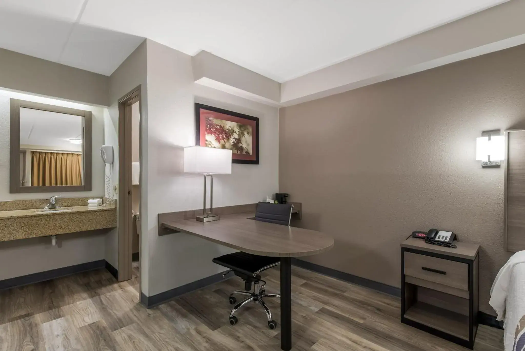 Photo of the whole room, Bed in Red Roof Inn Hickory Photo of the whole room, Bed in Red Roof Inn Hickory