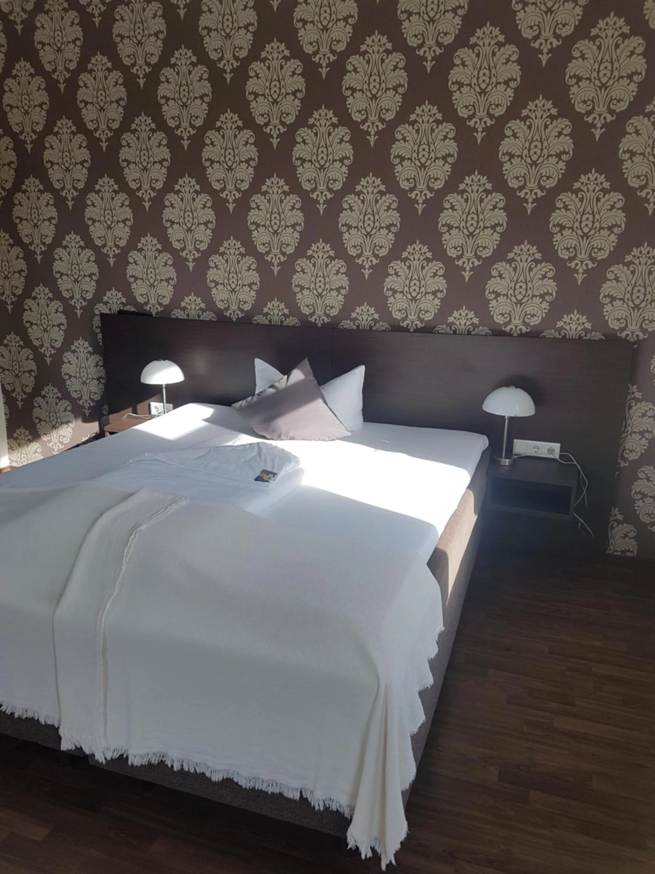 Bedroom, Bed in Weltmann`s Hotel & Restaurant