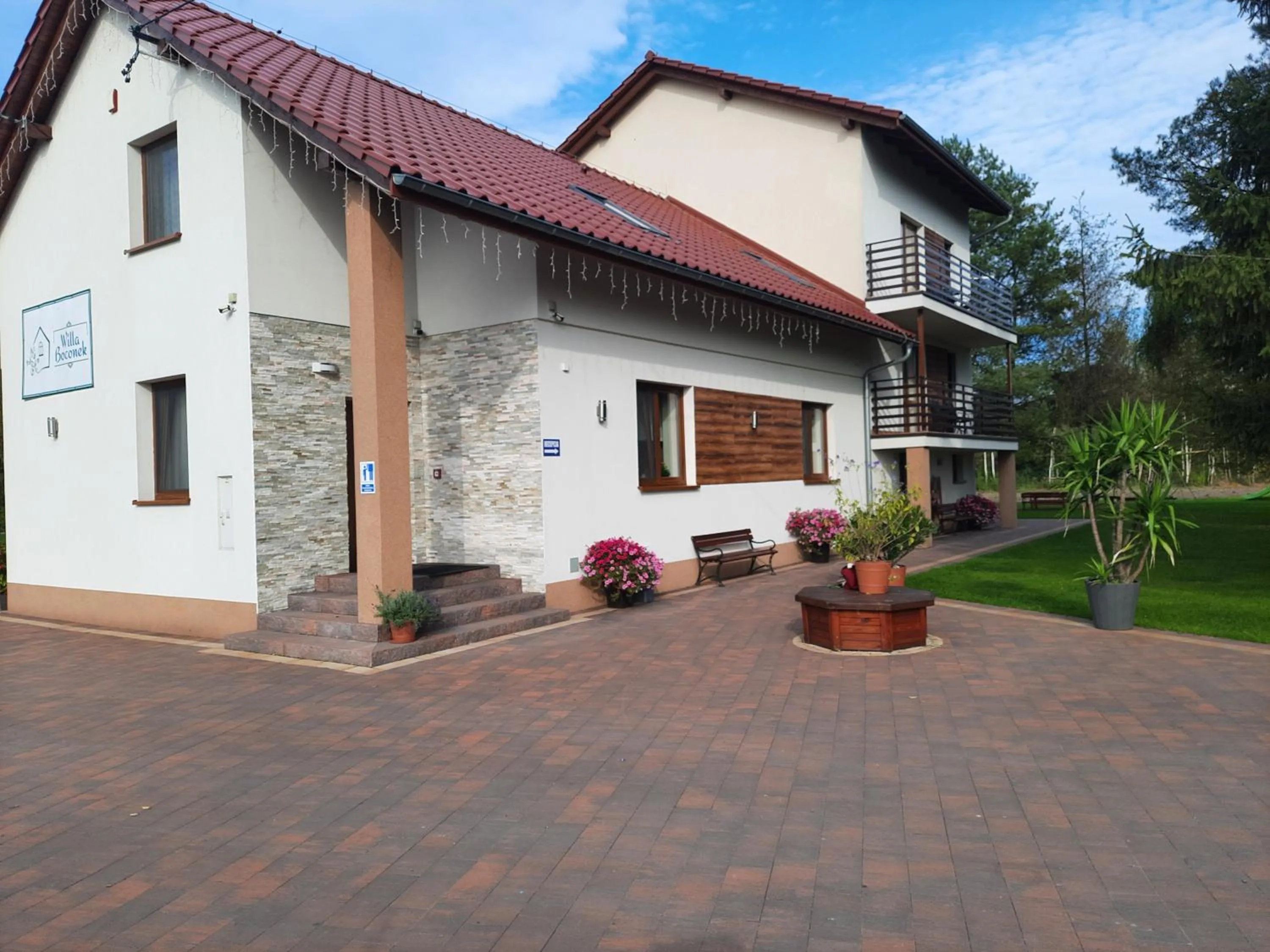 Property building in Willa Boconek - Zator Przeciszów