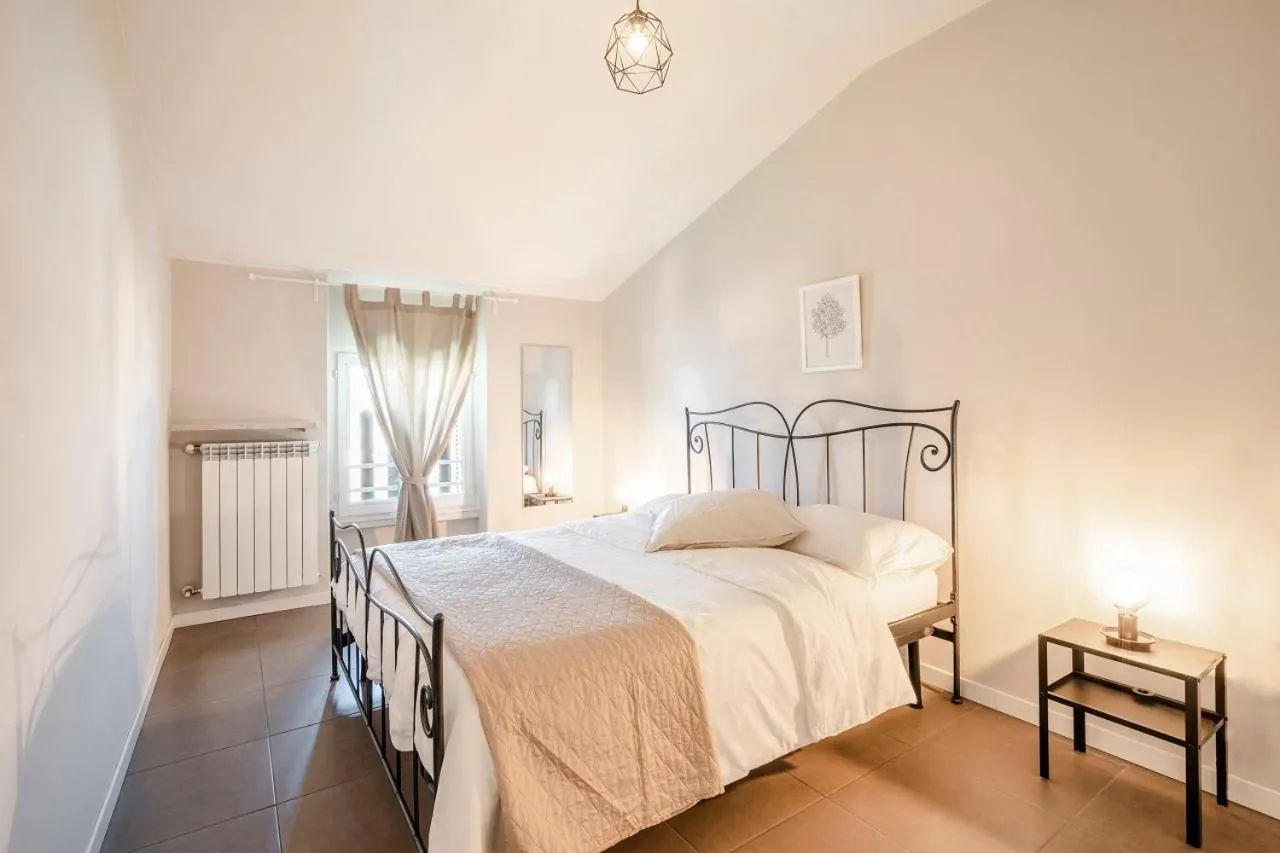 Photo of the whole room, Bed in L'Angelica Holiday Home