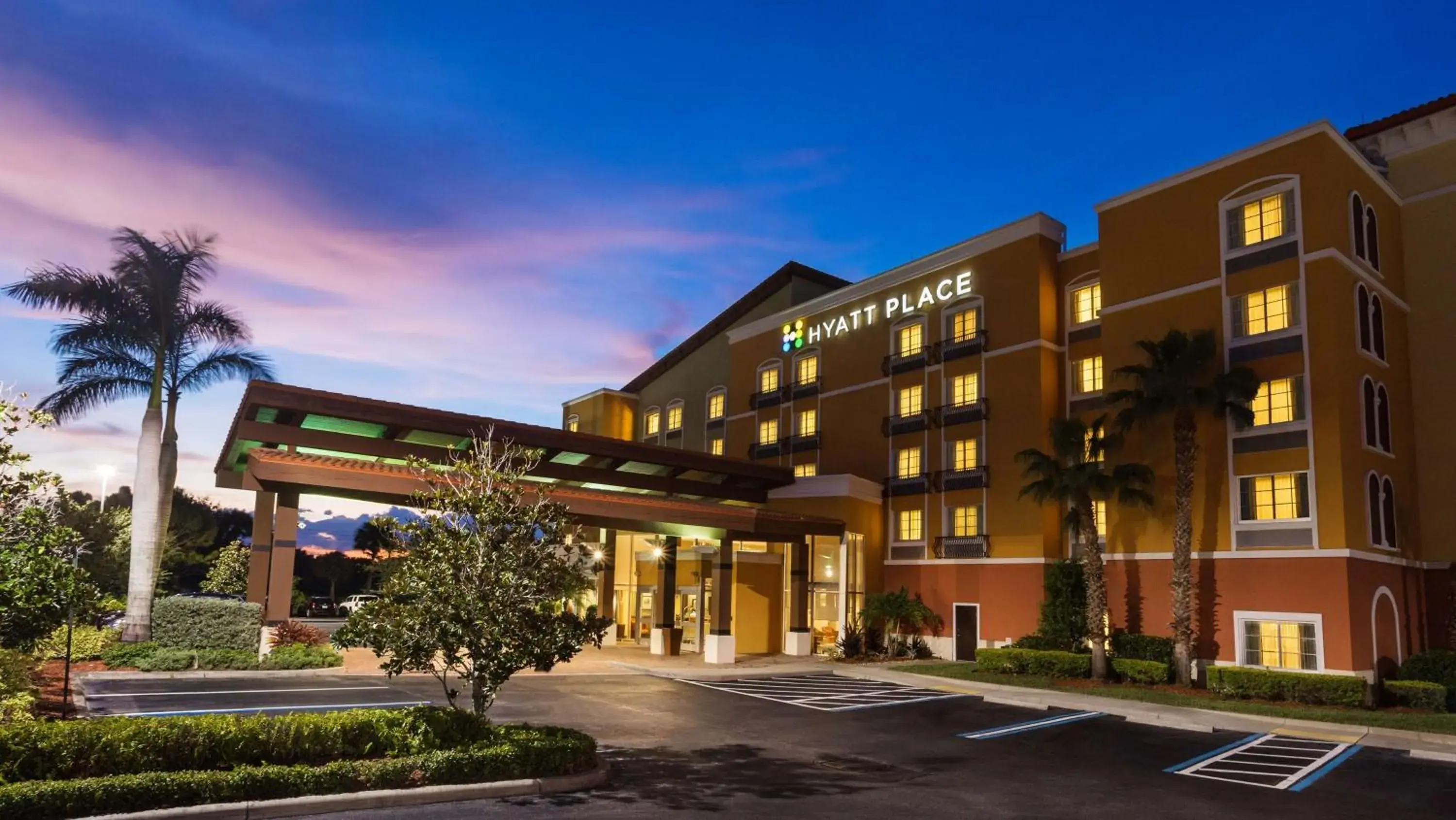 Property building in Hyatt Place Coconut Point Property building in Hyatt Place Coconut Point