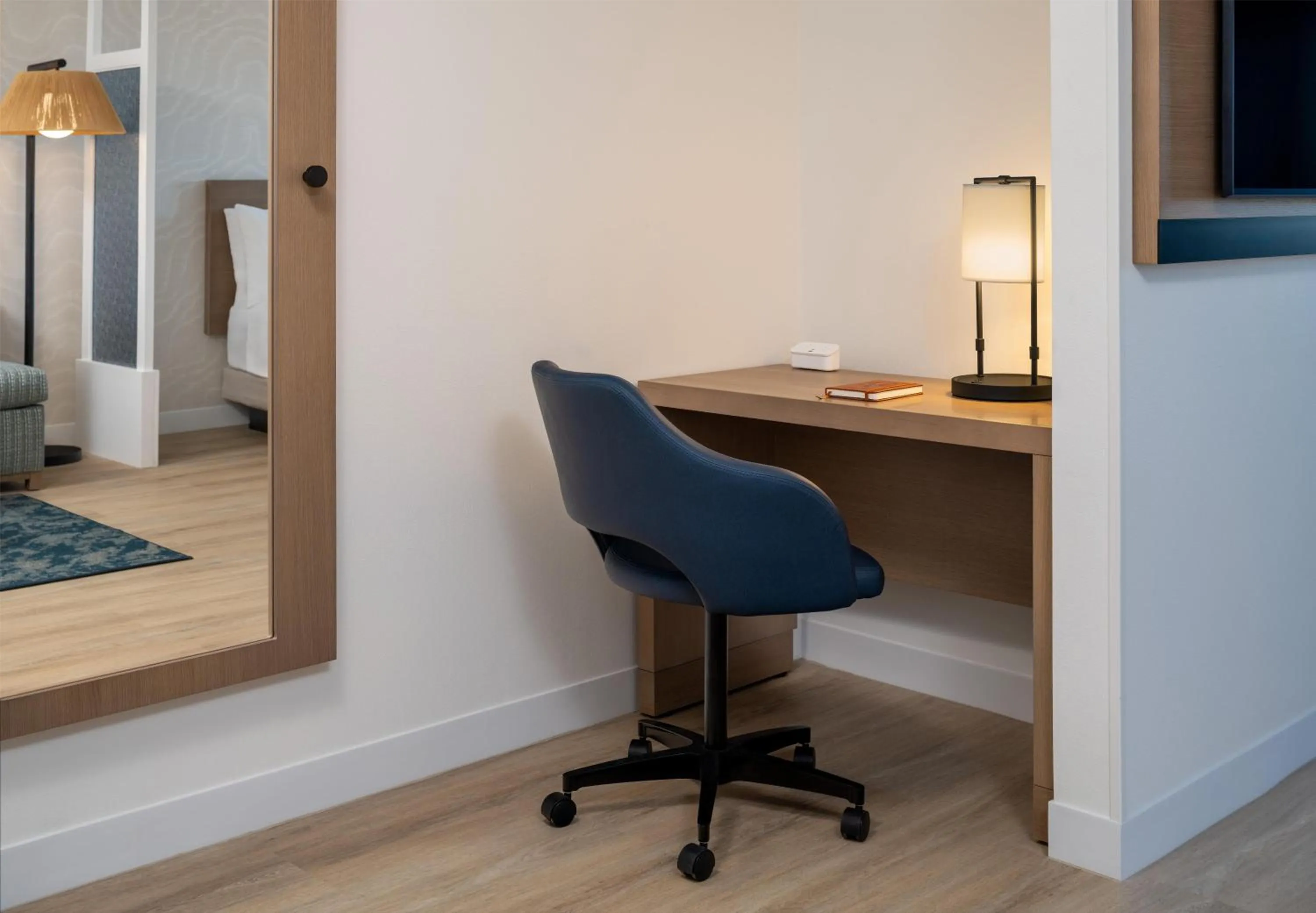 Bedroom in Hyatt Place Fort Myers Estero - Newly Renovated