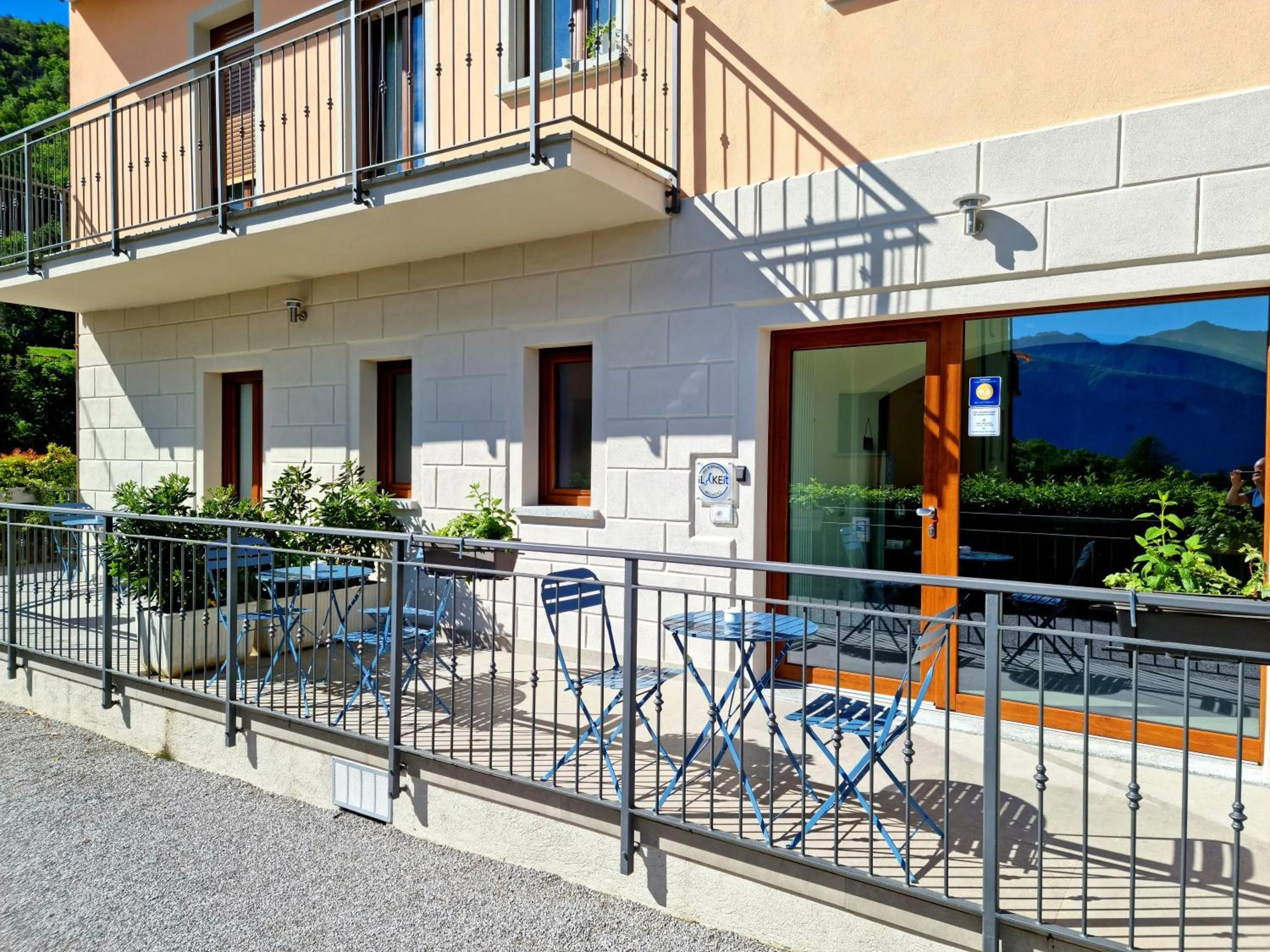 Property building in B&B I LAKE IT BELLAGIO