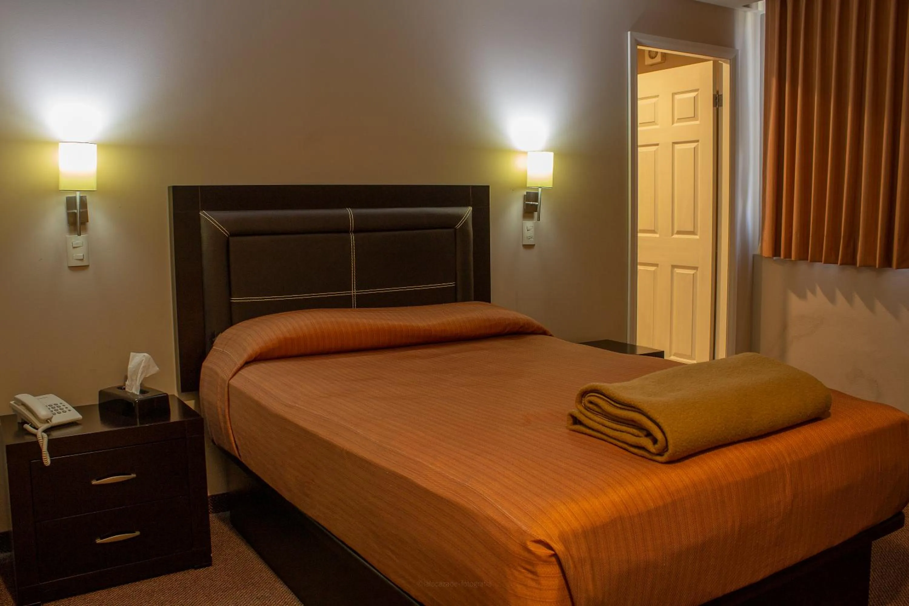 Photo of the whole room, Bed in BONITTO INN® Tampico Lomas