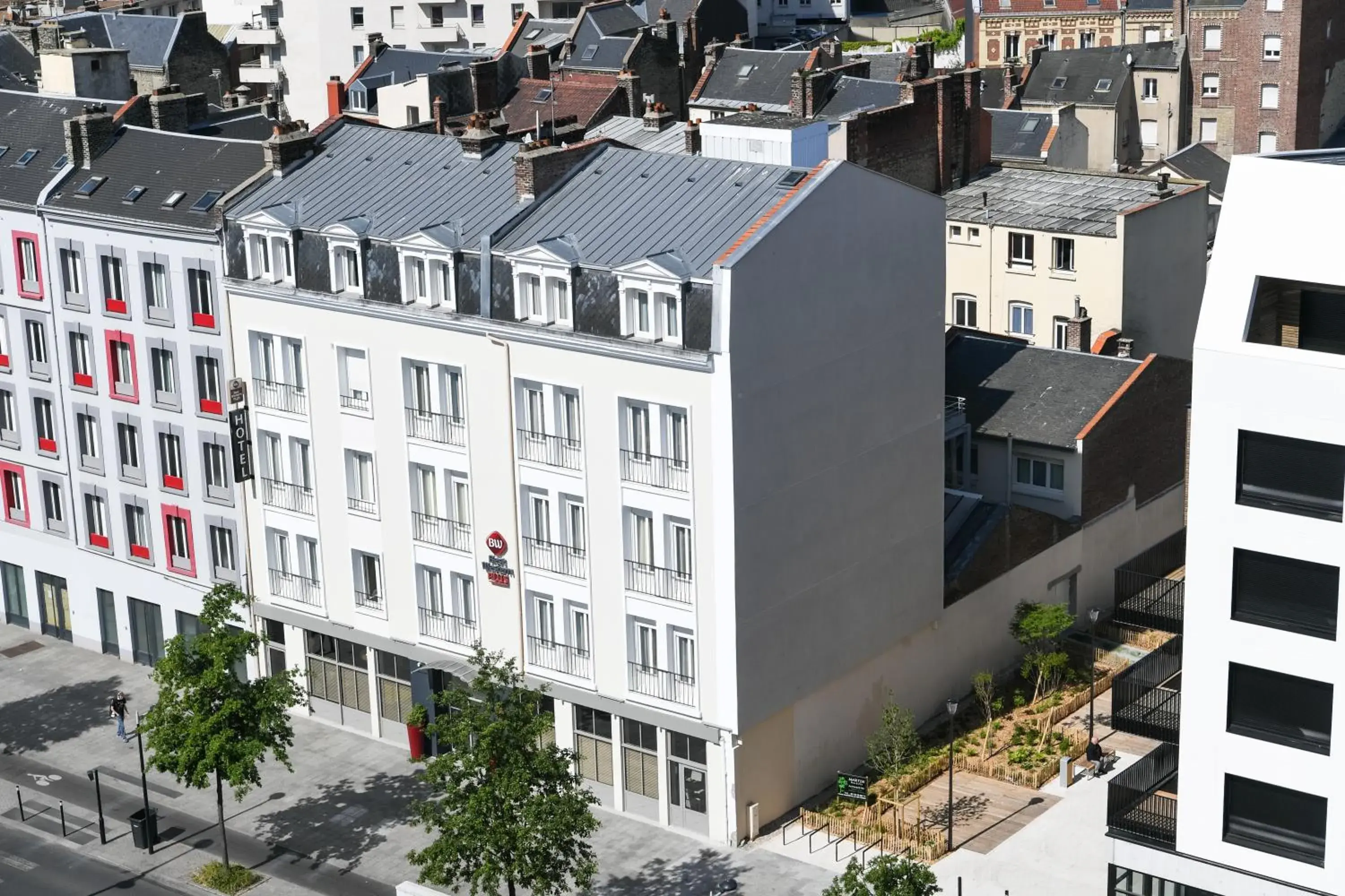 Property building in Best Western Plus Le Havre Centre Gare Property building in Best Western Plus Le Havre Centre Gare