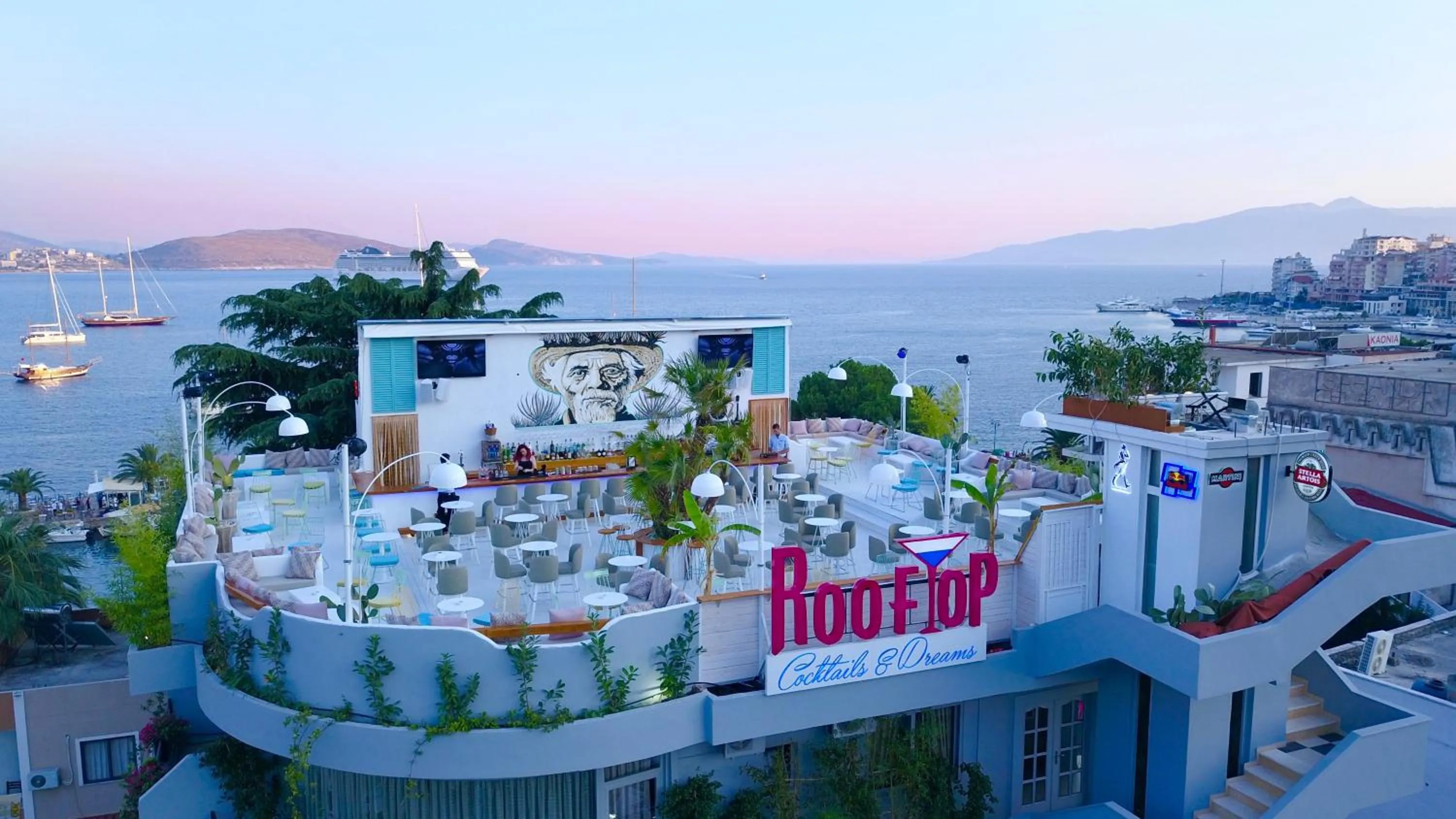 Nightclub / DJ in Illyrian Boutique Hotel