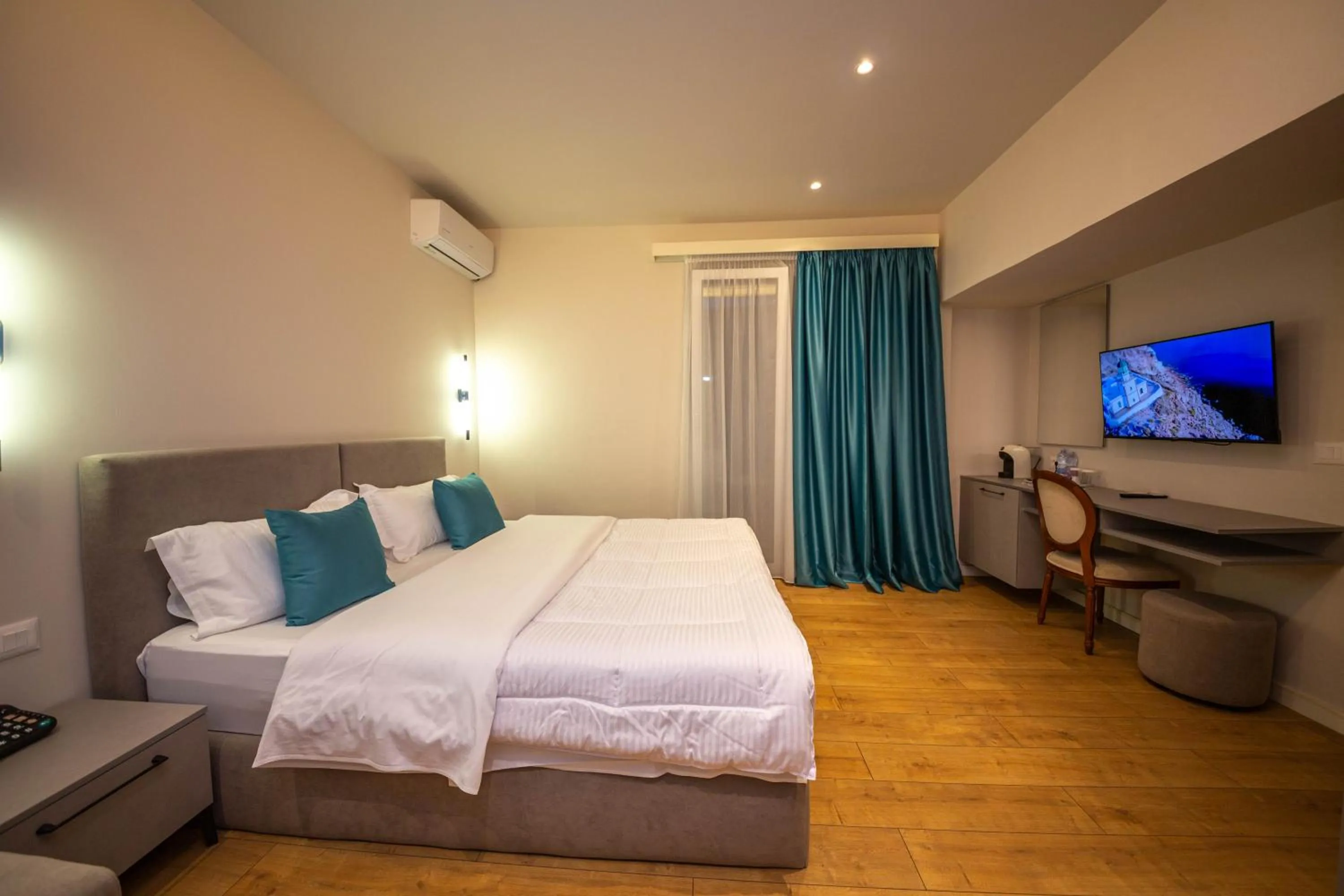 Bedroom, Bed in Illyrian Boutique Hotel