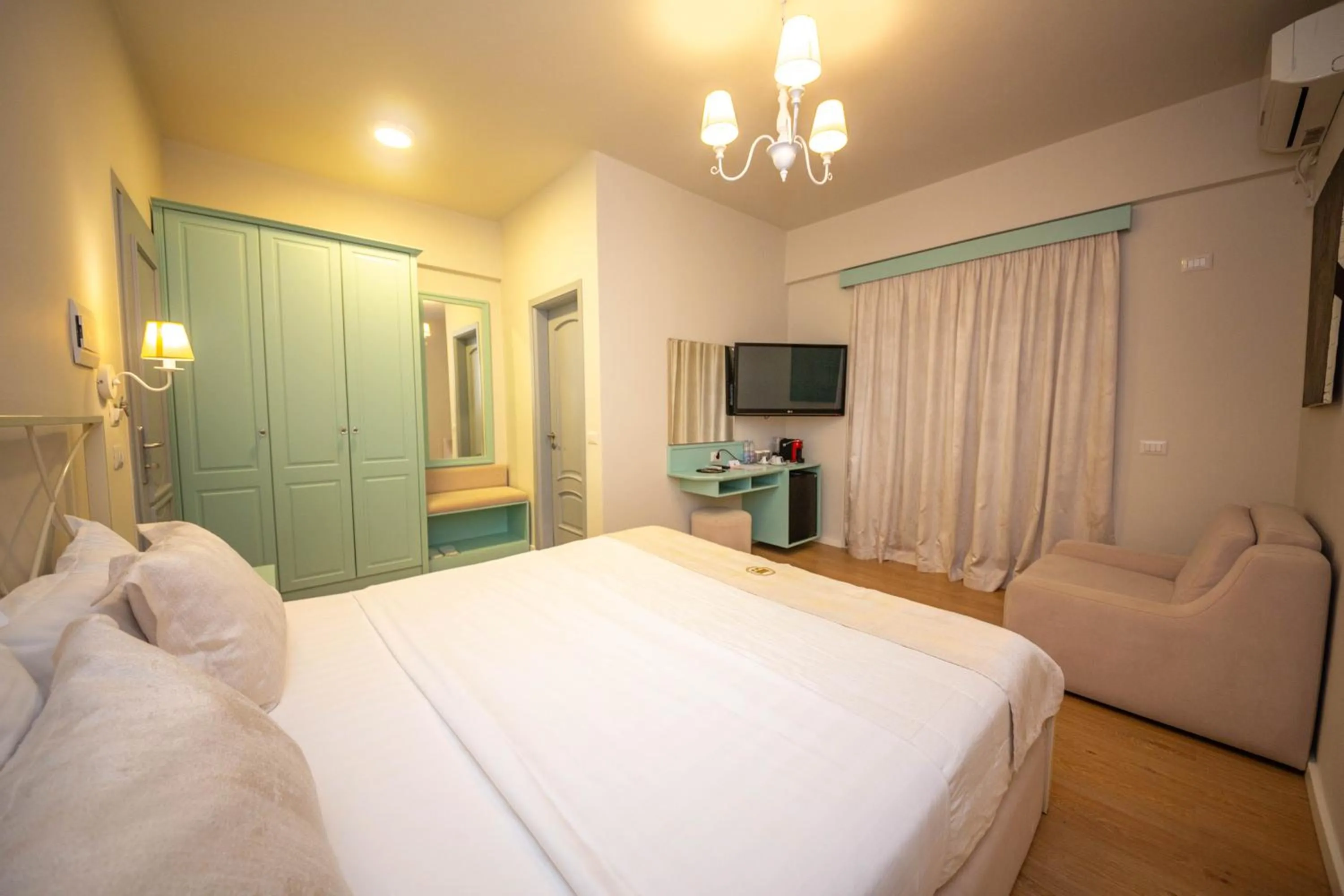 Bedroom, Bed in Illyrian Boutique Hotel