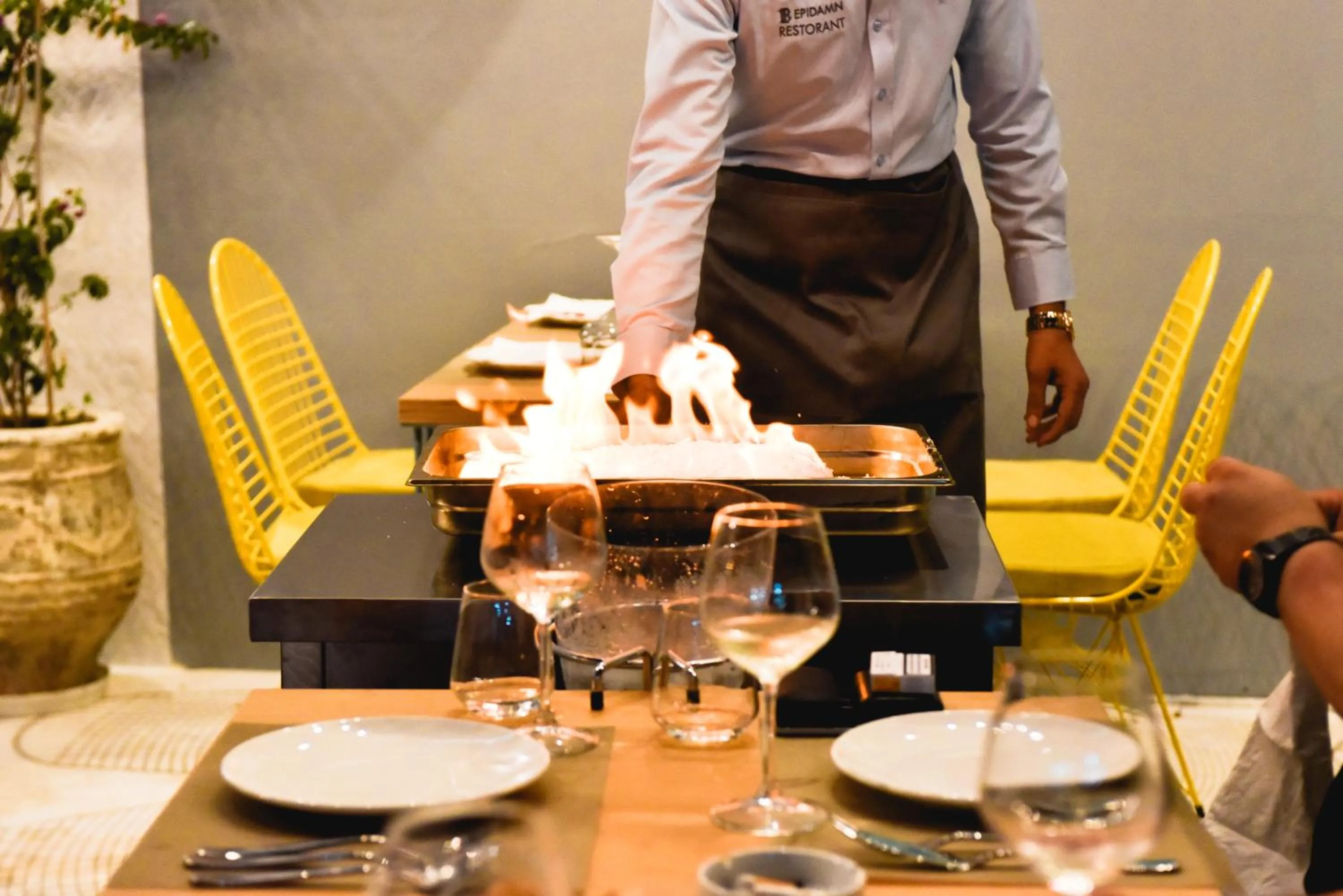 Restaurant/places to eat in Illyrian Boutique Hotel