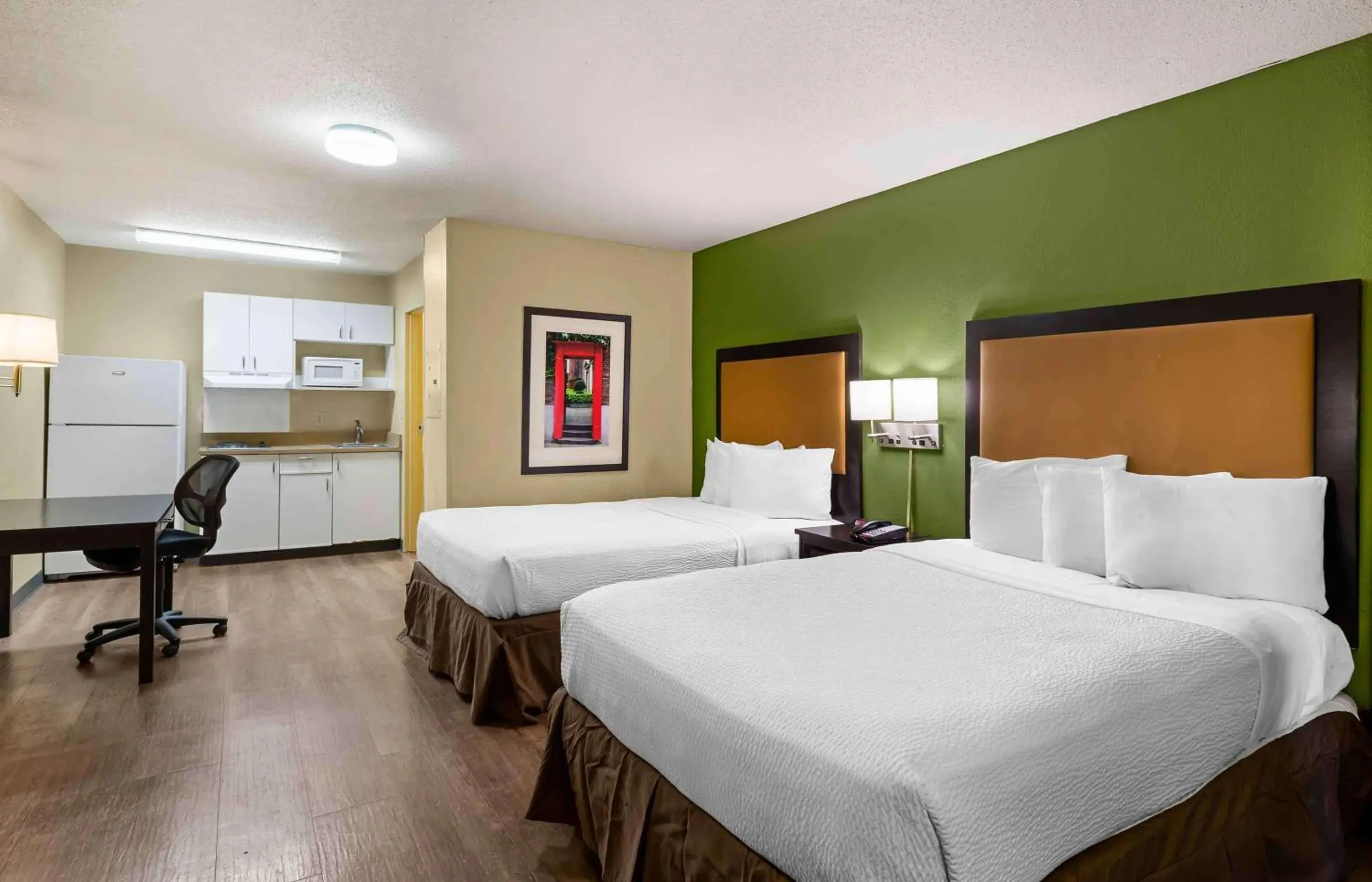 Studio with 2 Double Beds - Non-Smoking in Extended Stay America Suites - Richmond - W Broad Street - Glenside - South Studio with 2 Double Beds - Non-Smoking in Extended Stay America Suites - Richmond - W Broad Street - Glenside - South