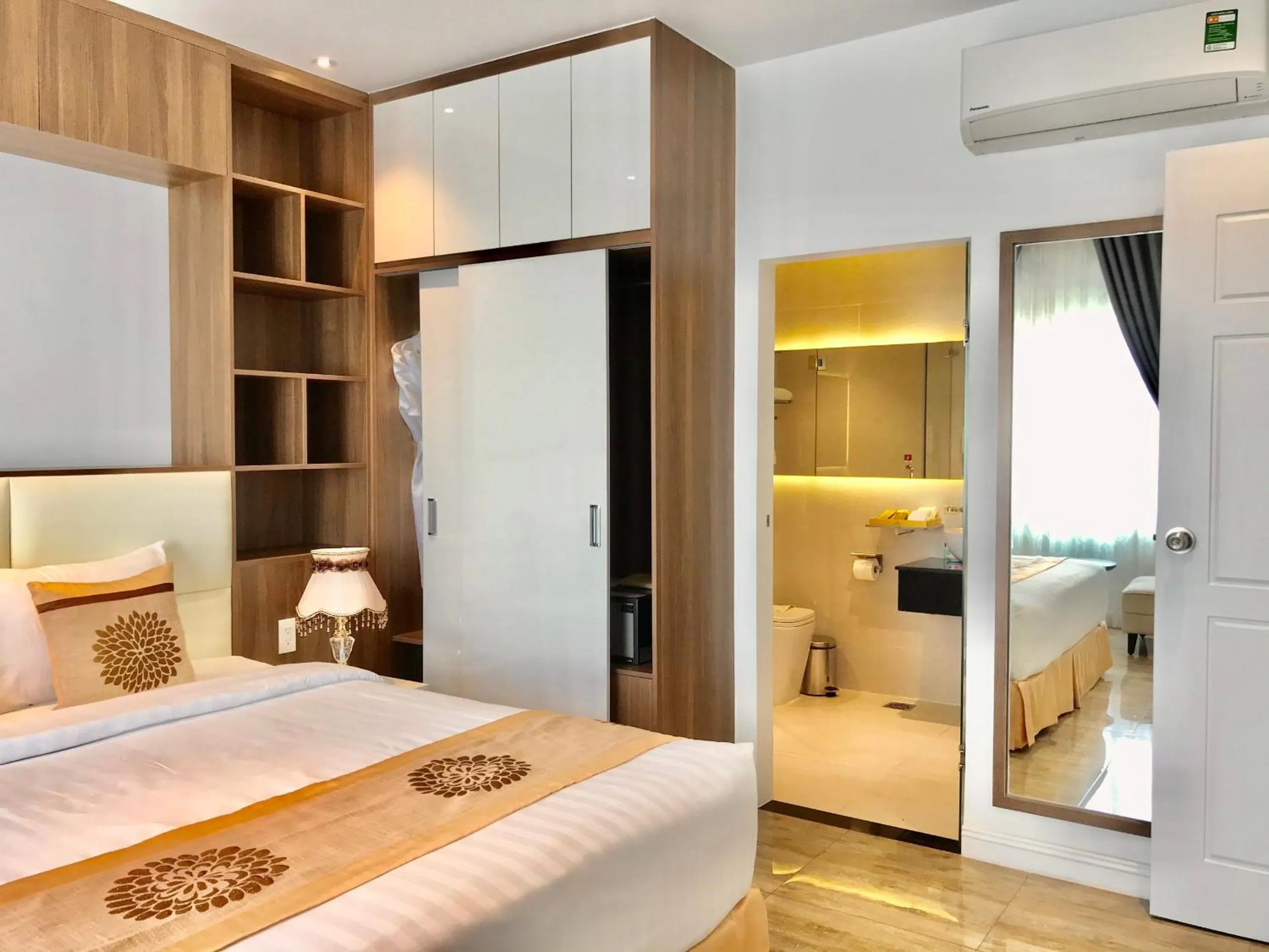 Bedroom, Bed in ELIZABETH HOTEL