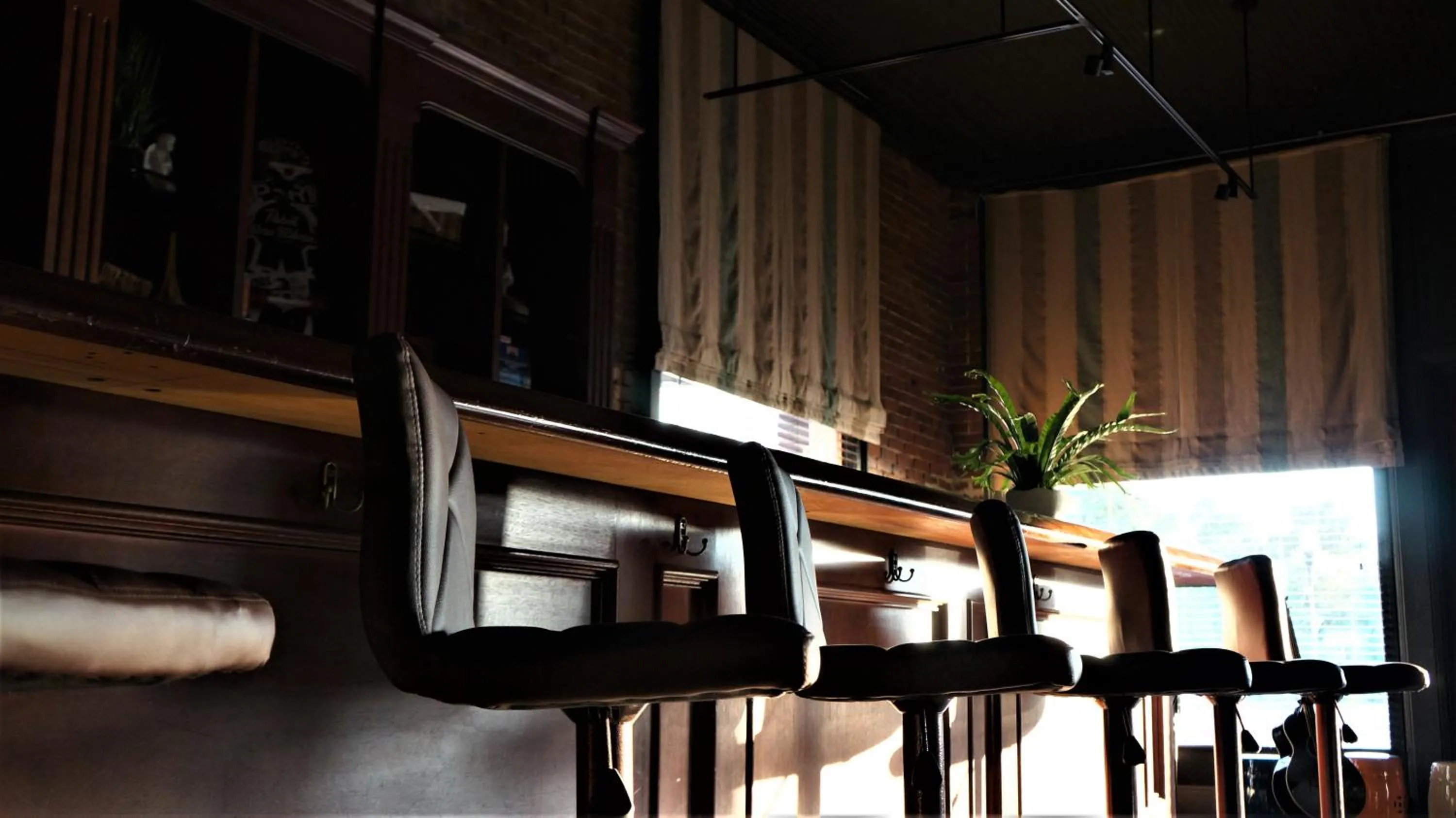 Communal lounge/ TV room in HOSTEL Auberge Clarksdale