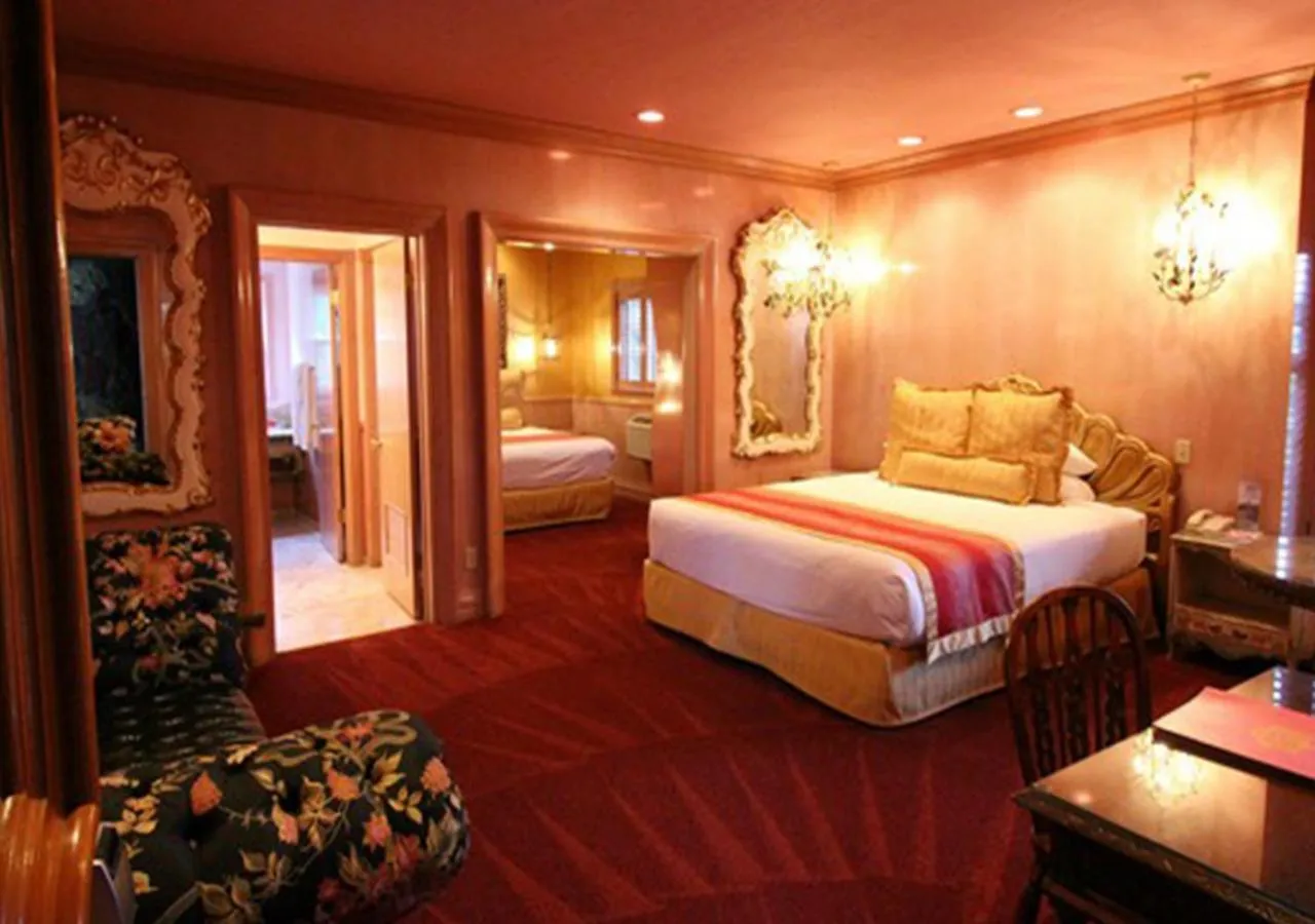 Bed in Madonna Inn