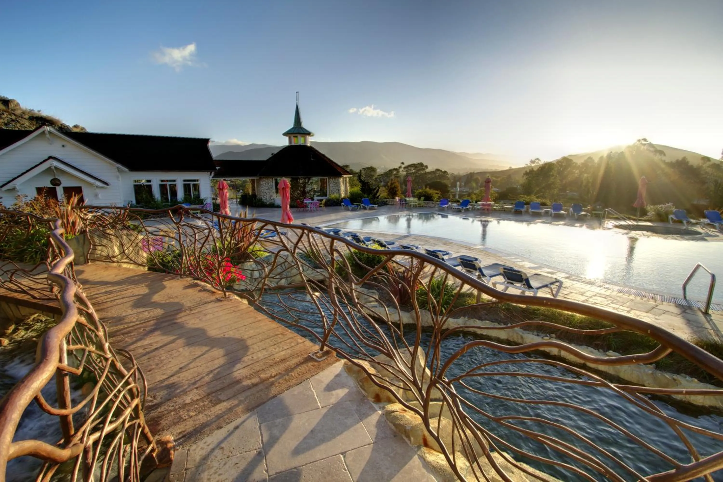Area and facilities in Madonna Inn