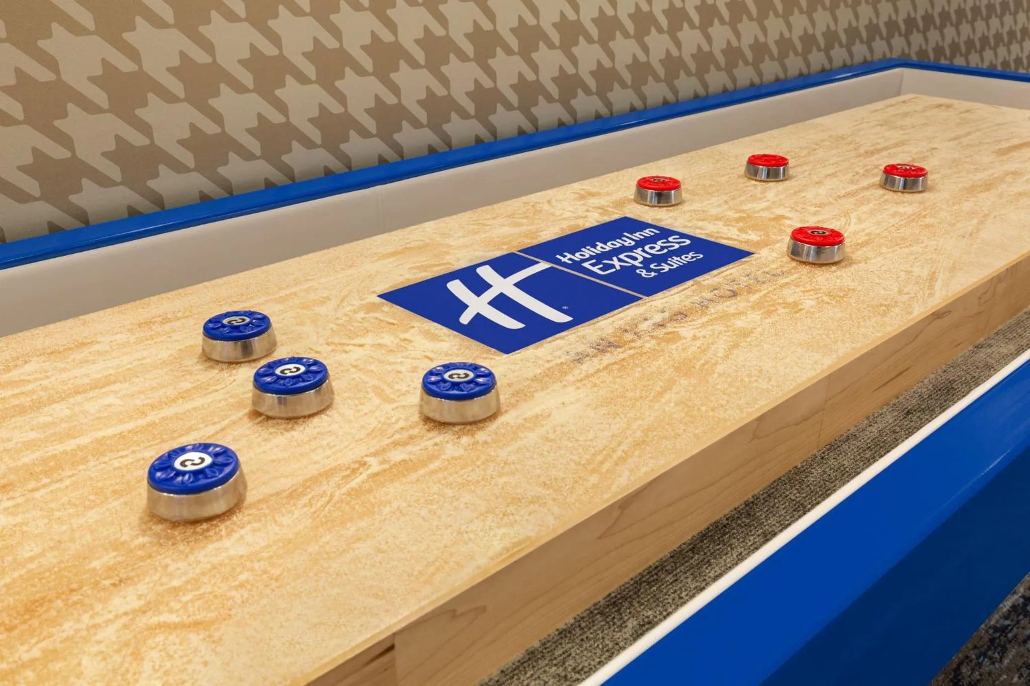 Property building in Holiday Inn Express & Suites - Tuscaloosa-University by IHG