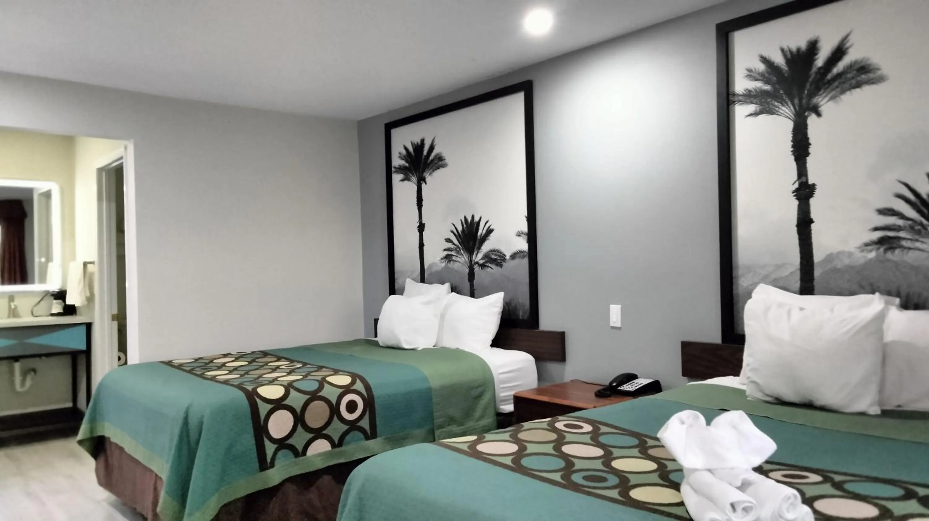 Bed in Super 8 by Wyndham Barstow