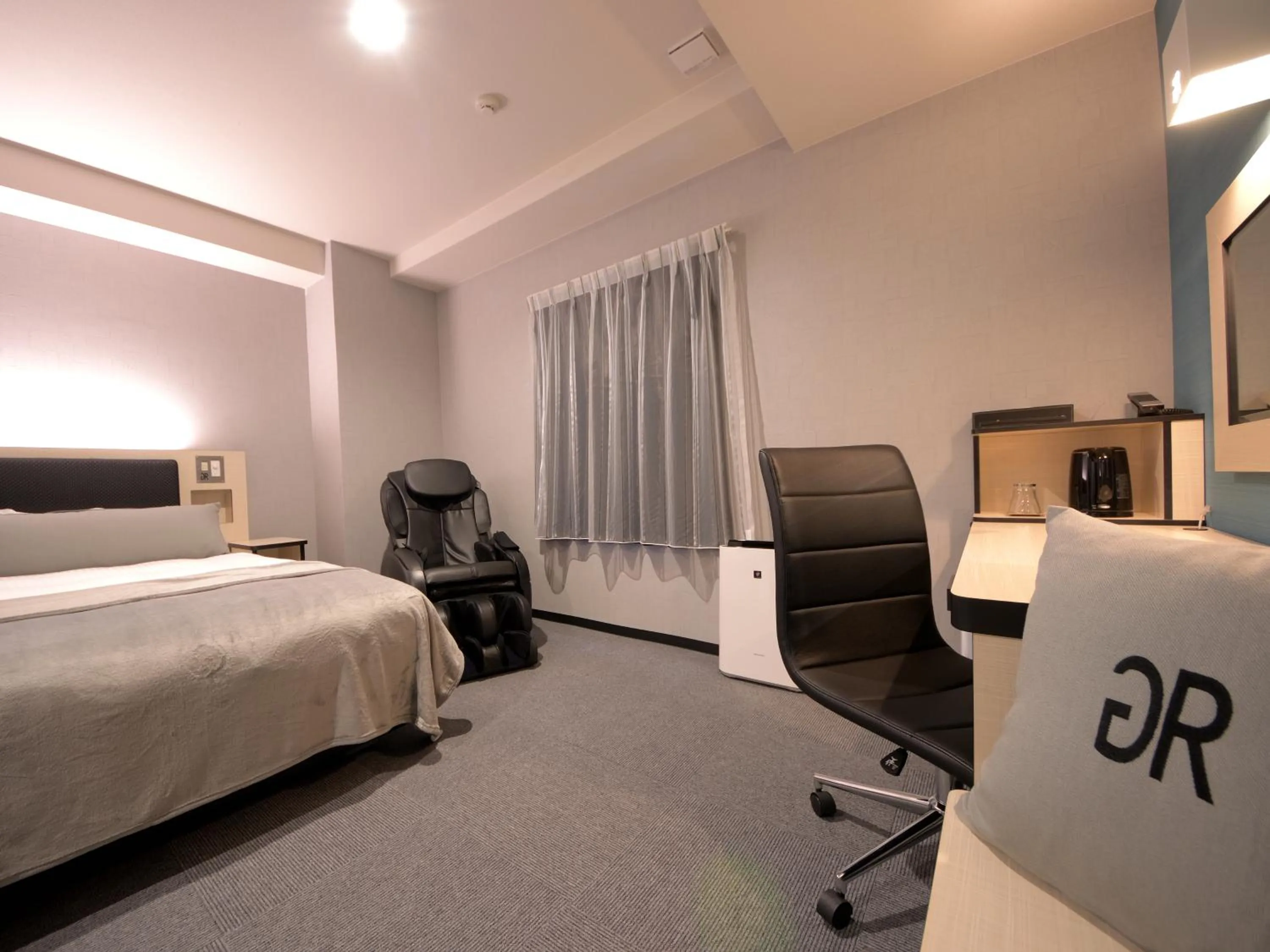 Photo of the whole room, Bed in Green Rich Hotel Tottori Ekimae (Artificial hot spring Futamata Yunohana)