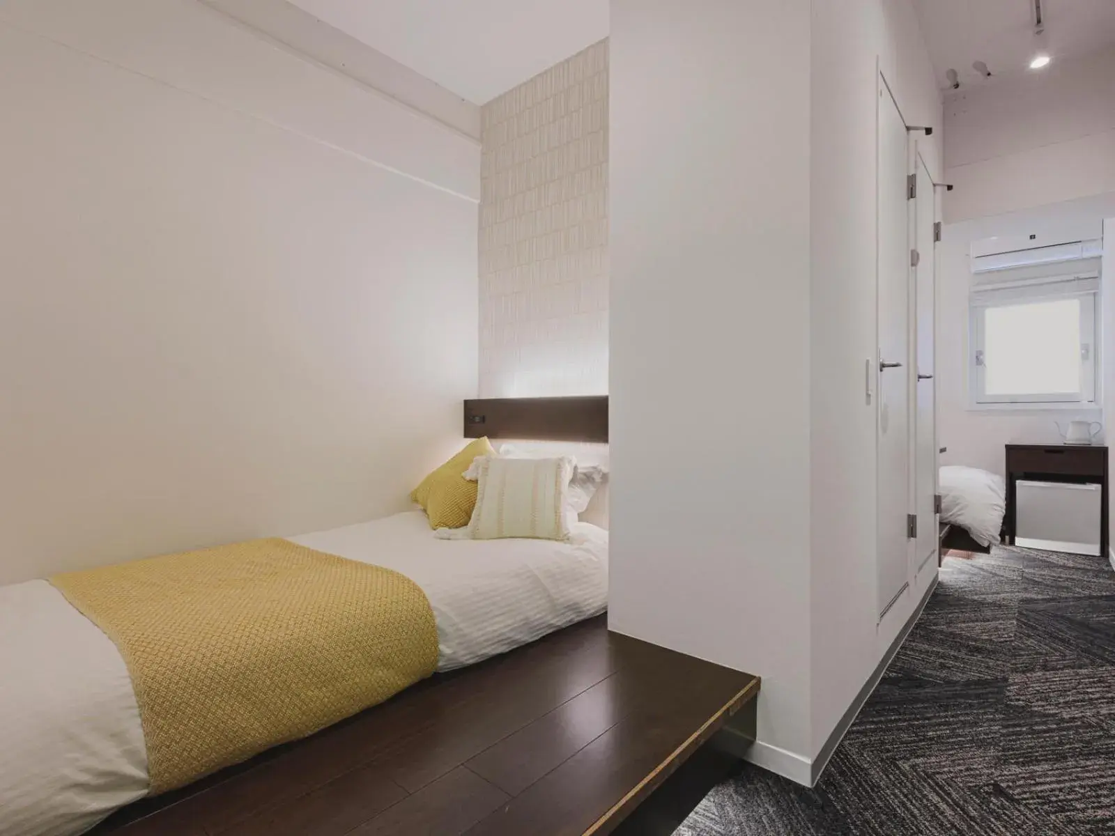 Twin Room in 3rd PLACE by HIDEOUT Twin Room in 3rd PLACE by HIDEOUT