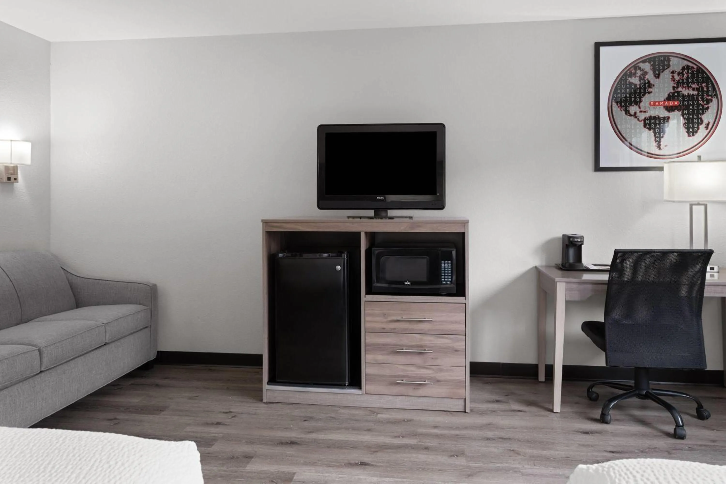 Photo of the whole room in Ramada by Wyndham Cedar Rapids South