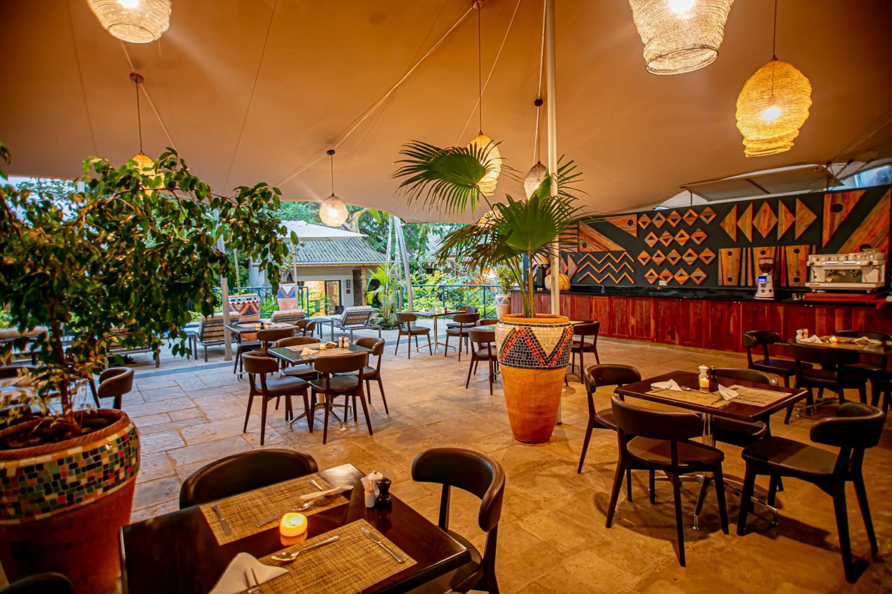 Restaurant/places to eat in Shongwe Lookout