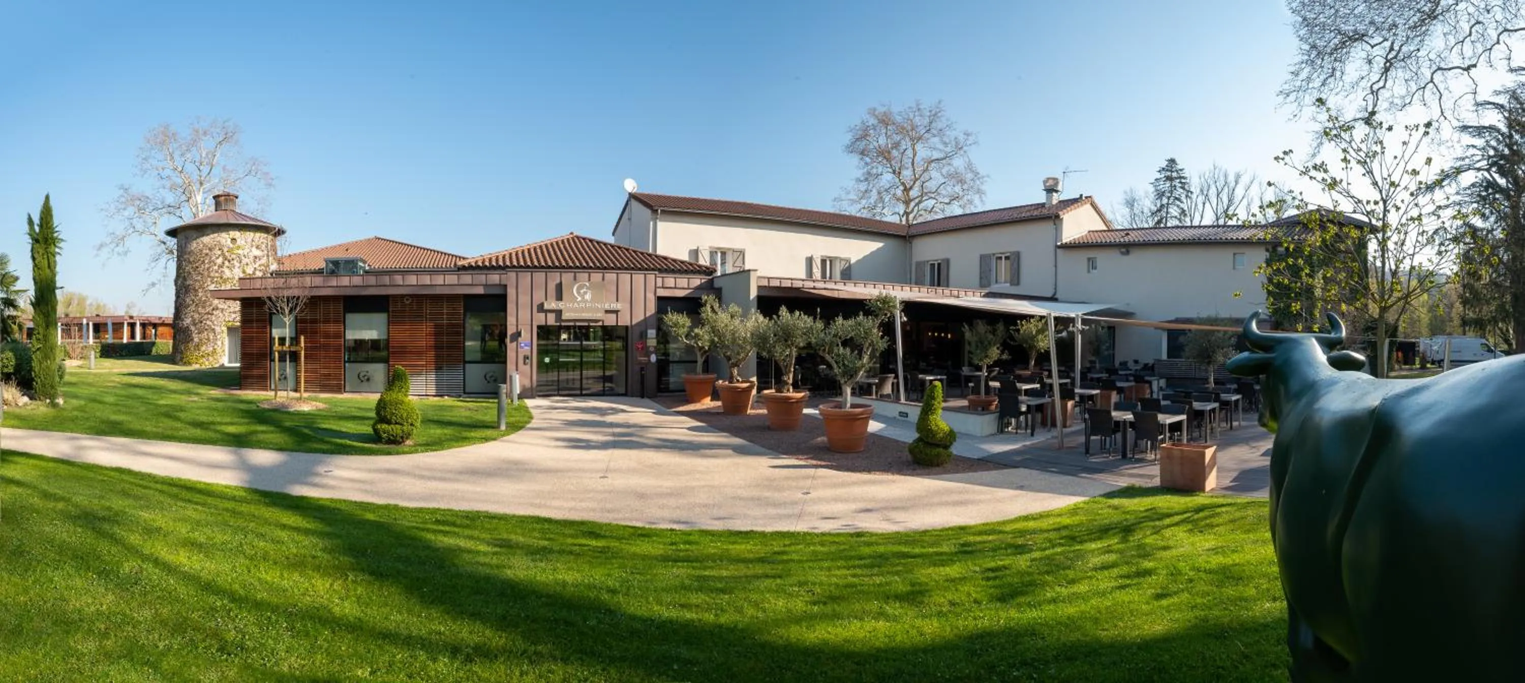 Property building in Domaine la Charpinière, The Originals Collection