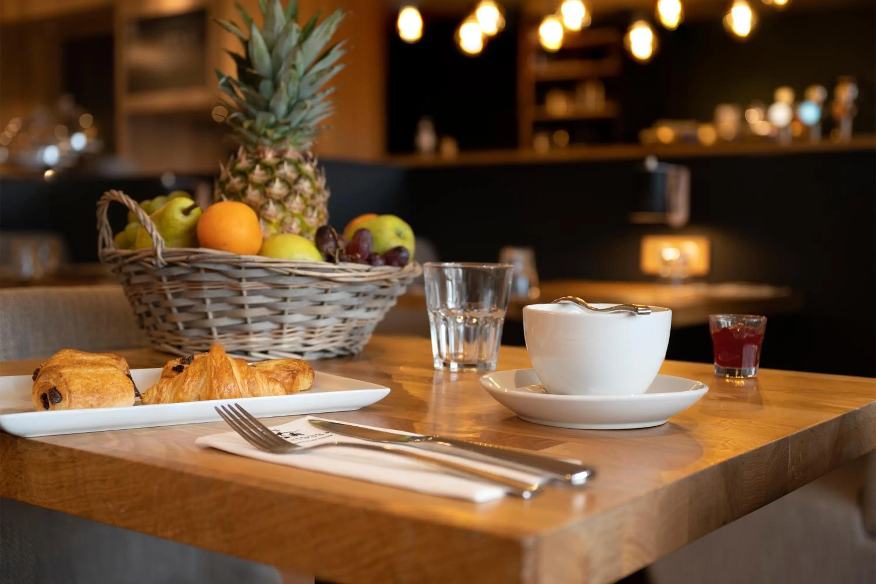 Breakfast in Domaine la Charpinière, The Originals Collection