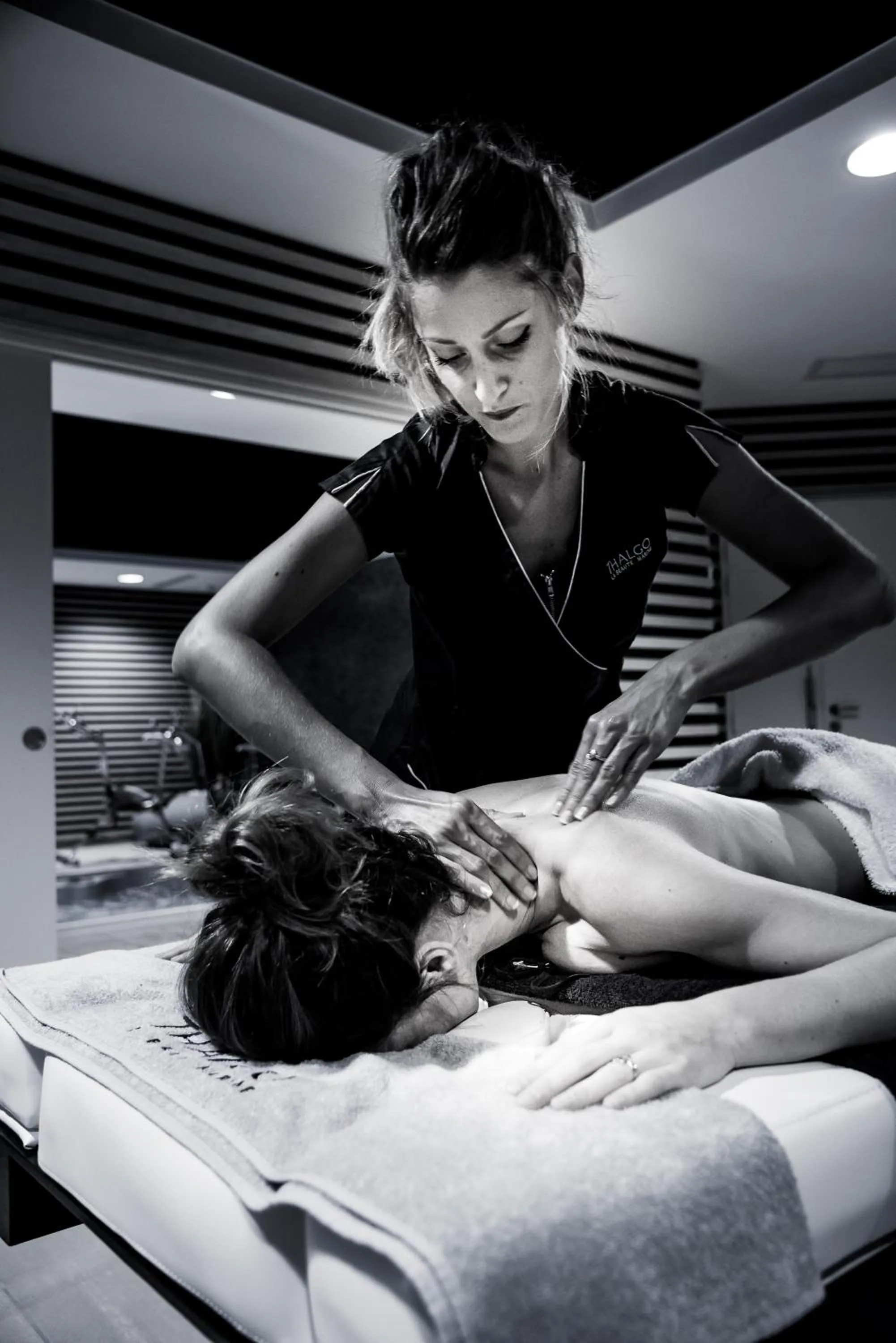 Massage in Domaine la Charpinière, The Originals Collection