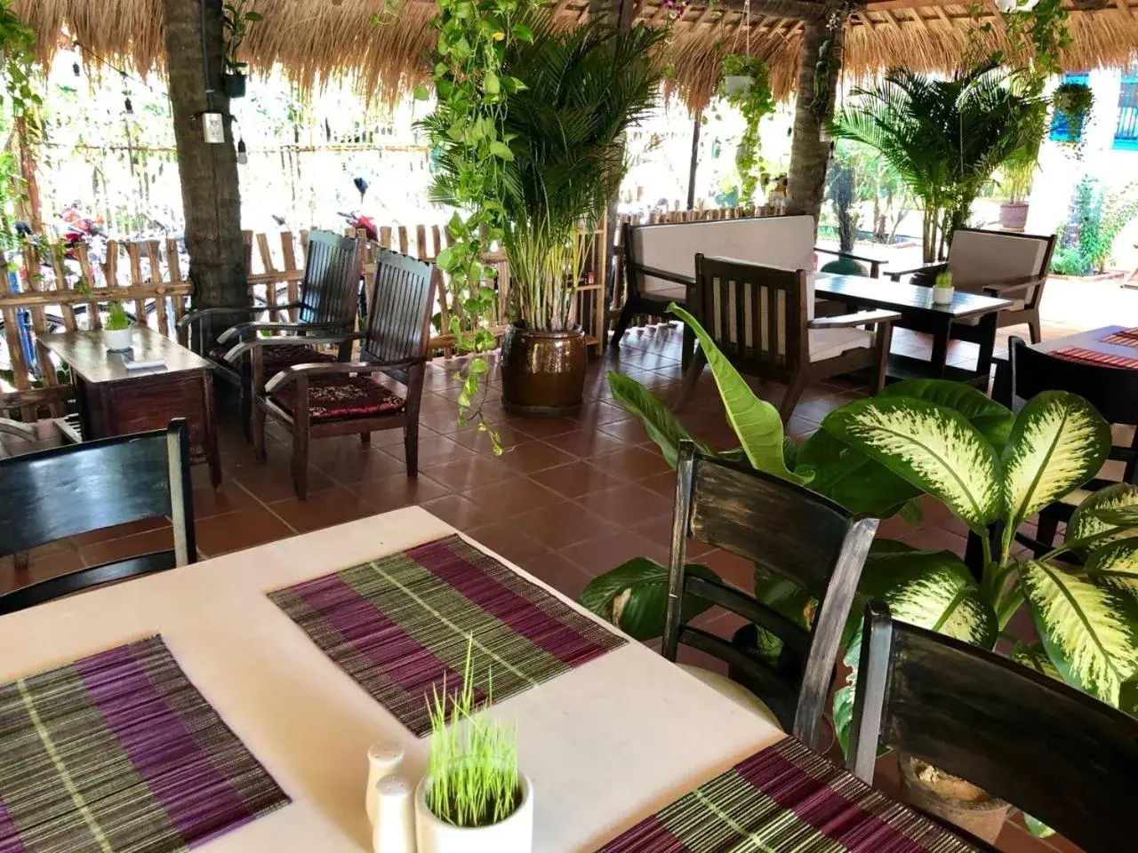 Restaurant/places to eat in MiNhon Hotel Muine Restaurant/places to eat in MiNhon Hotel Muine