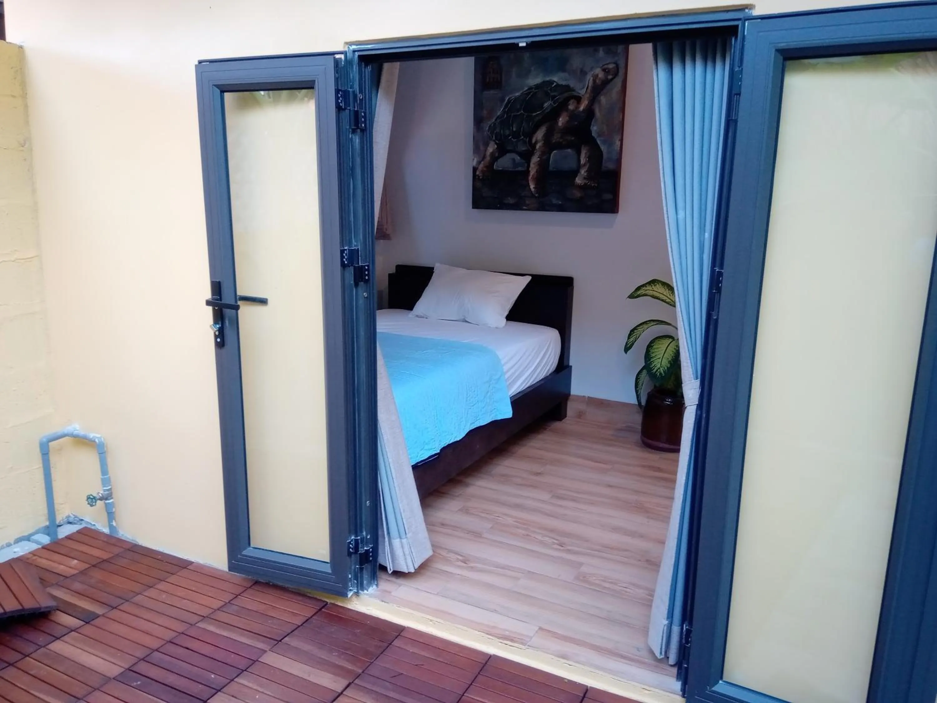 Garden view, Bed in MiNhon Hotel Muine