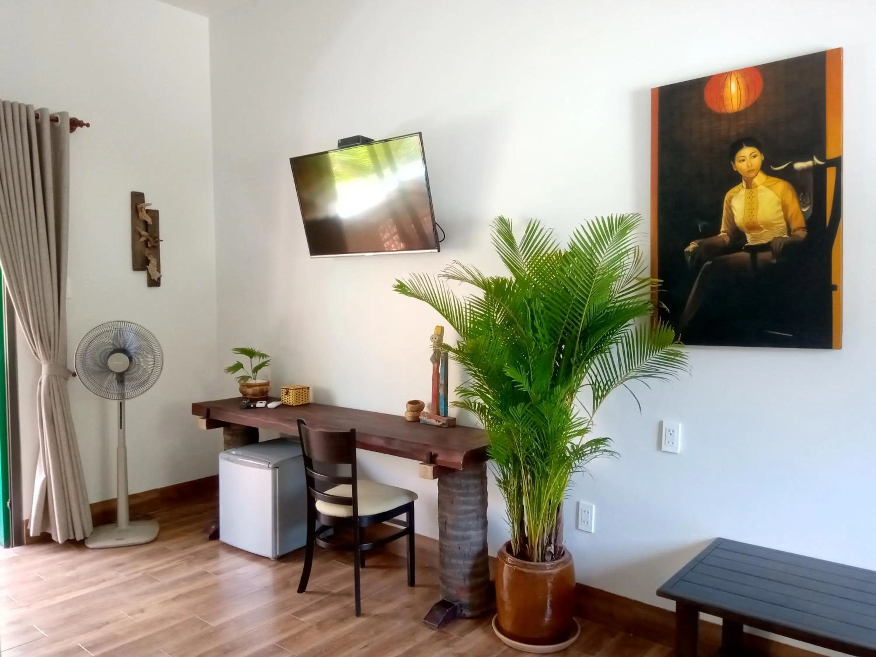 TV and multimedia in MiNhon Hotel Muine