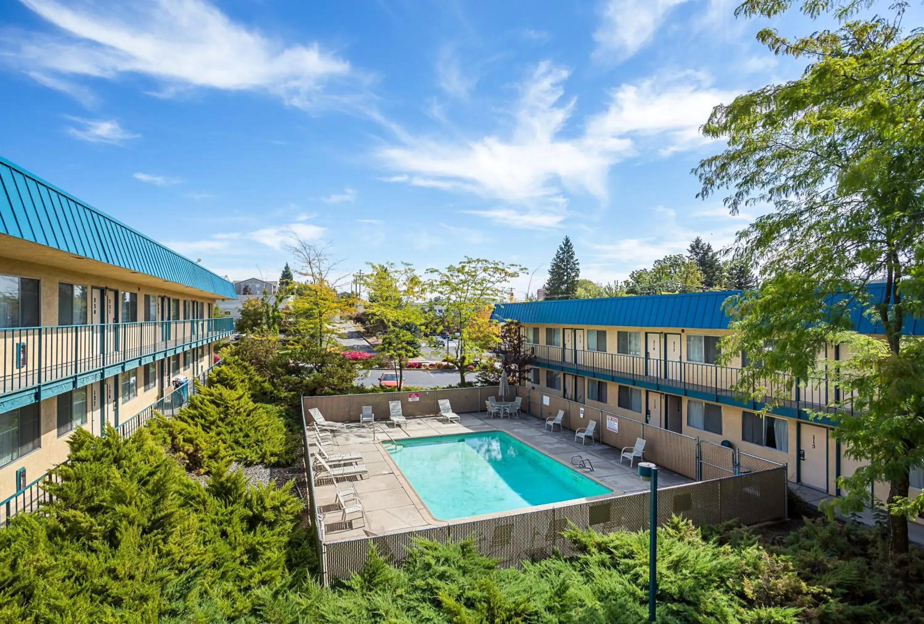 Swimming pool, Pool View in FairBridge Inn Moscow