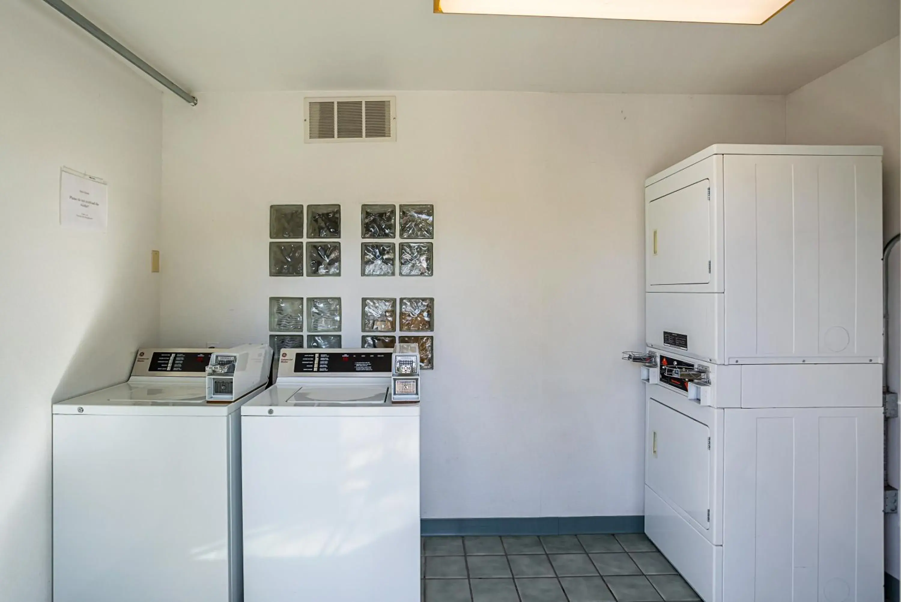 Other, Kitchen/Kitchenette in FairBridge Inn Moscow