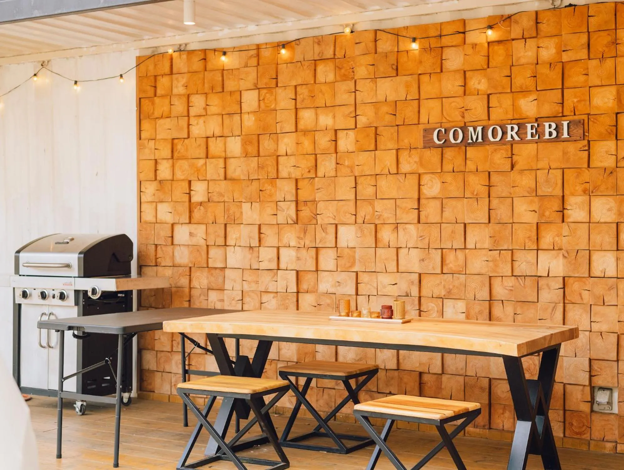 Property building in Yufuin Glamping COMOREBI