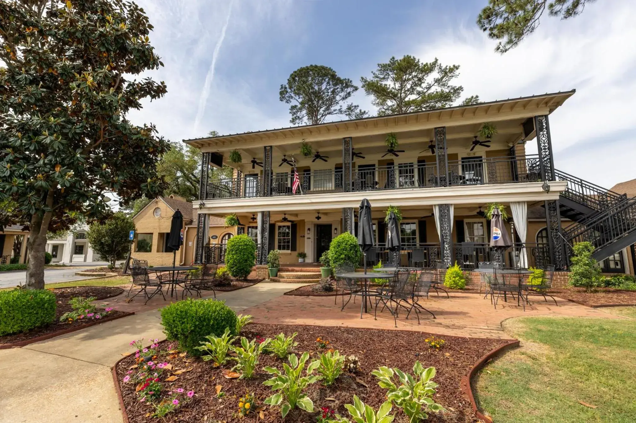 Property building in Merry Acres Inn Property building in Merry Acres Inn