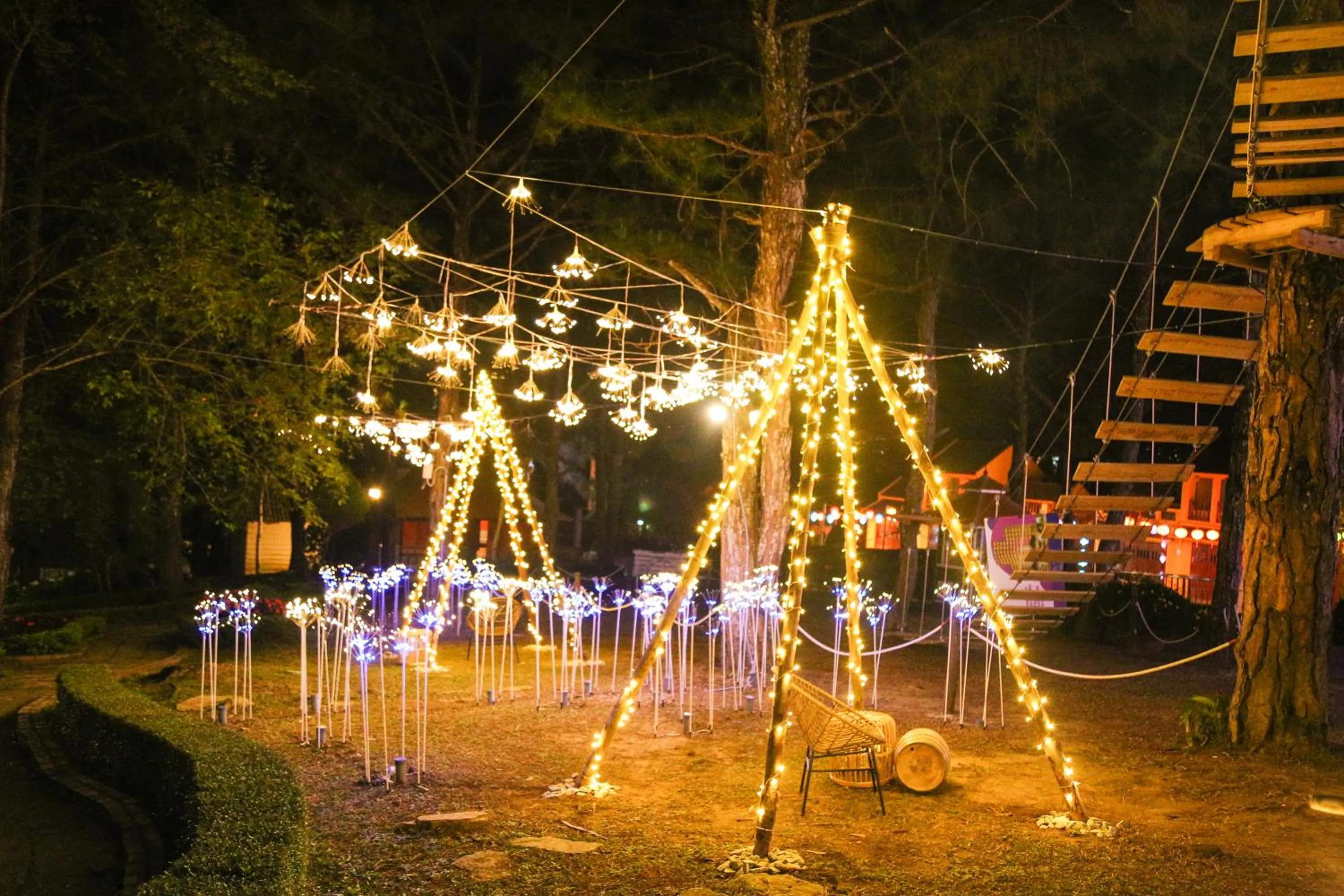 Other in TTC Dreamy Hill Resort - Unlimited Access to TTC World - Thung Lung Tinh Yeu