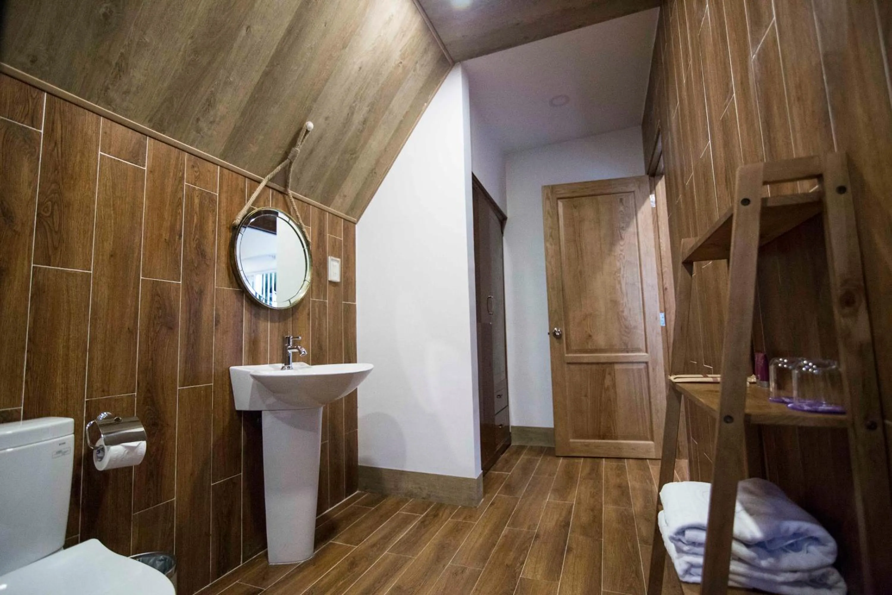 Bathroom in TTC Dreamy Hill Resort - Unlimited Access to TTC World - Thung Lung Tinh Yeu