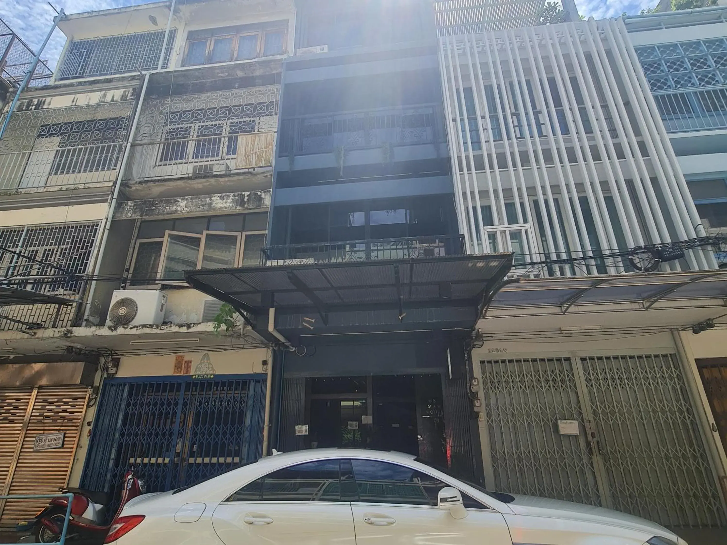 Property building in MEEMAW'S House Hostel Property building in MEEMAW'S House Hostel