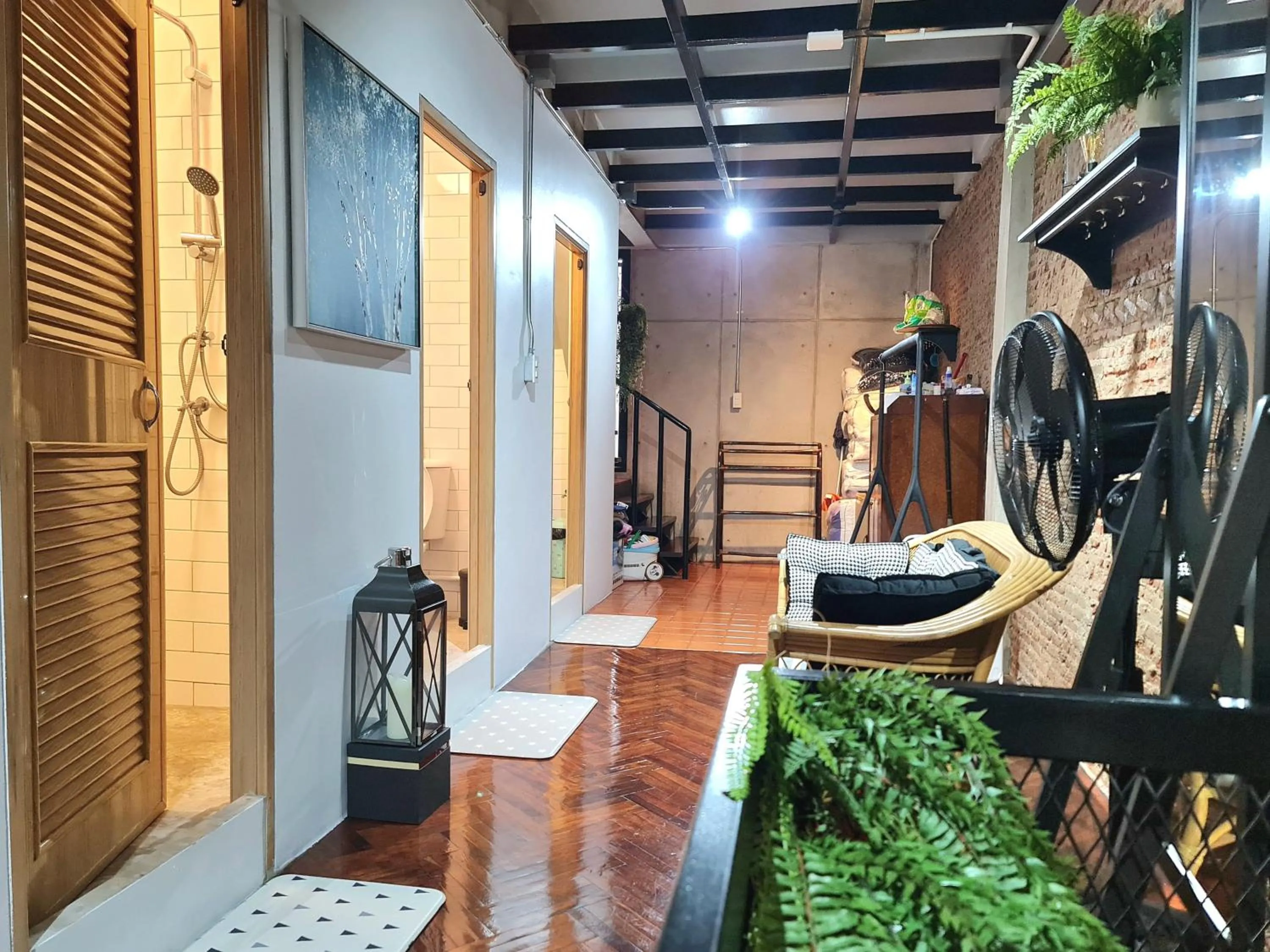 Bathroom in MEEMAW'S House Hostel