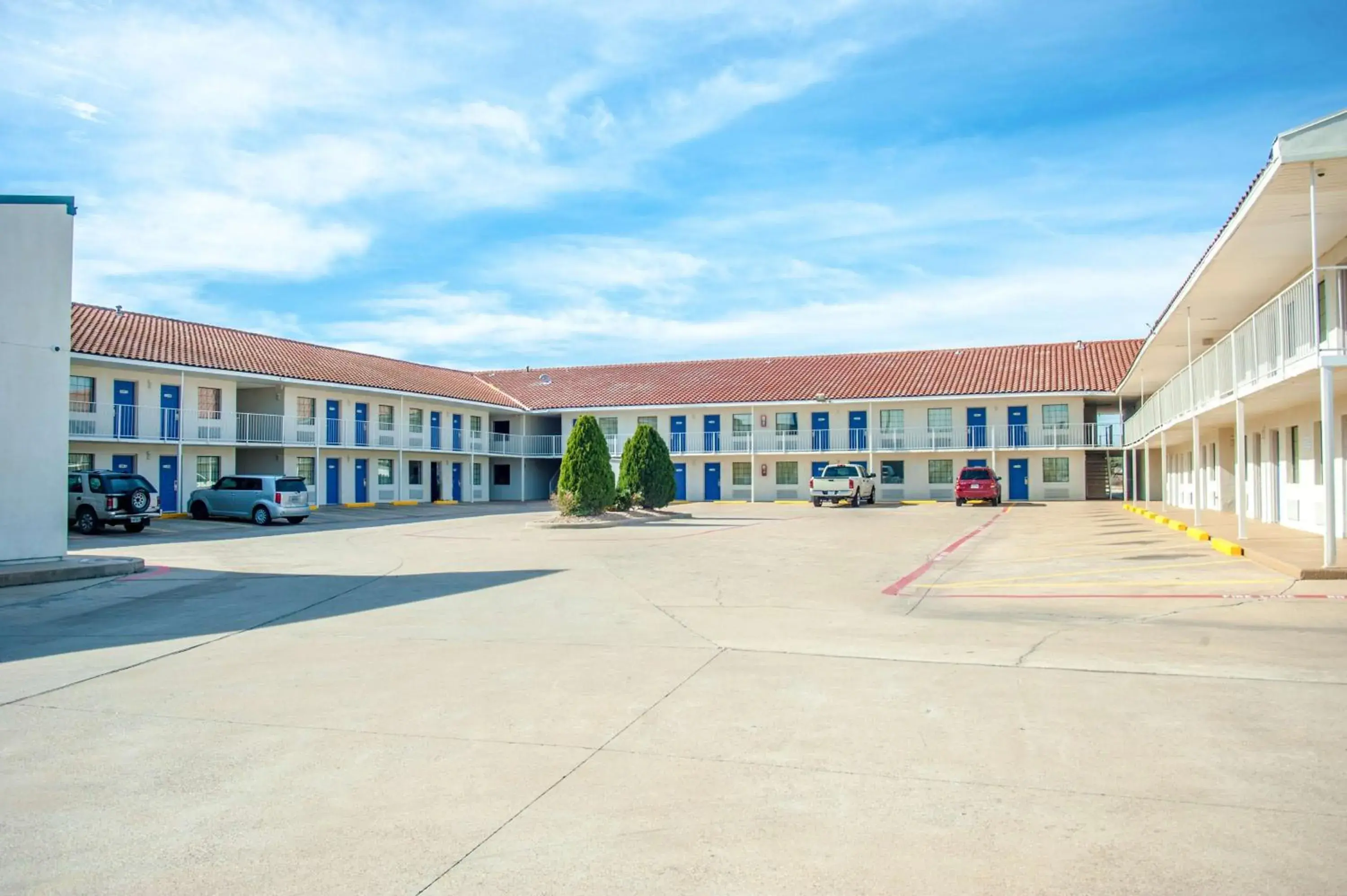 Property building in Motel 6-Corsicana, TX Property building in Motel 6-Corsicana, TX