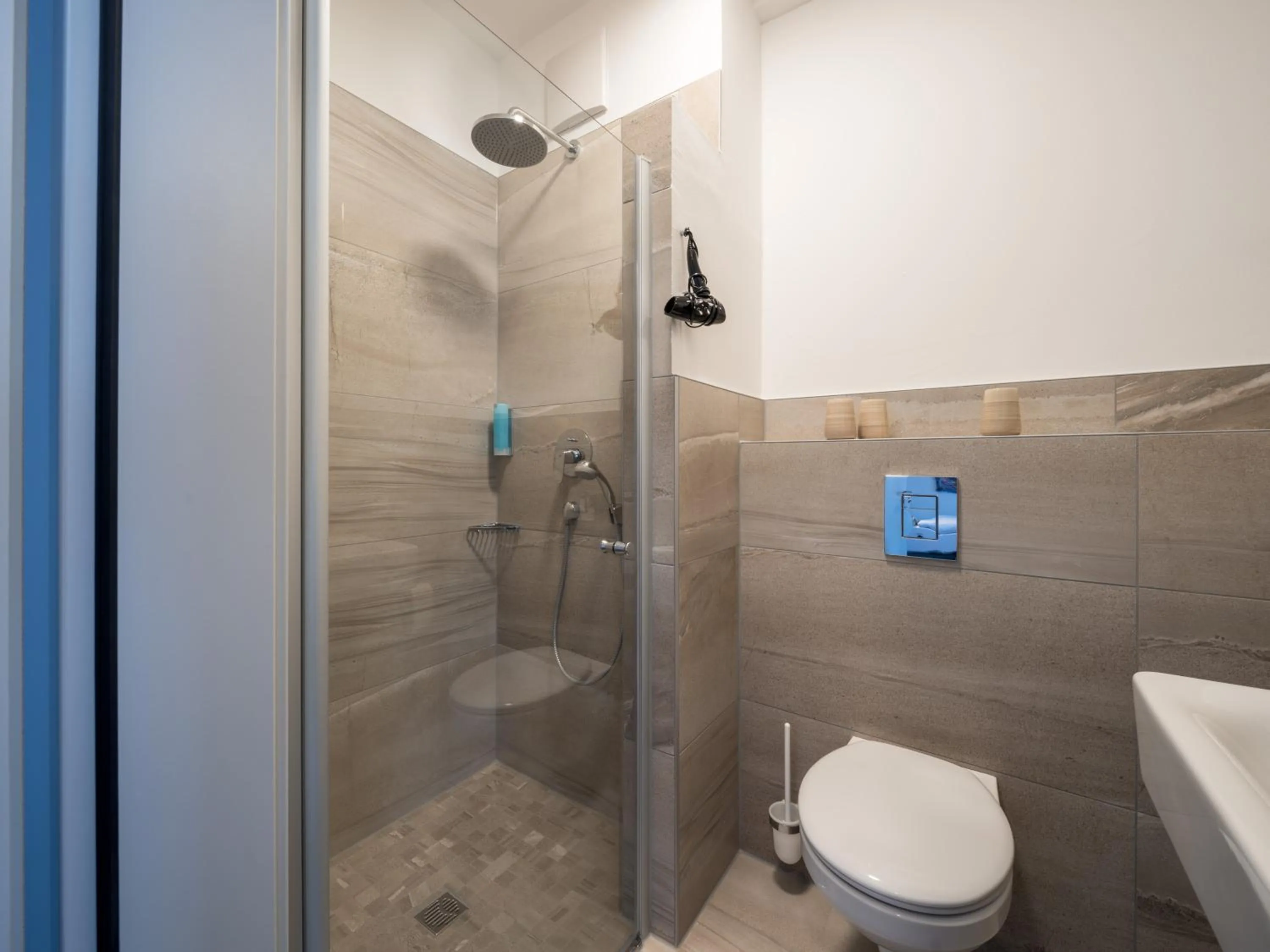 Bathroom in RS-HOTEL - smart & modern Hotel Apartments