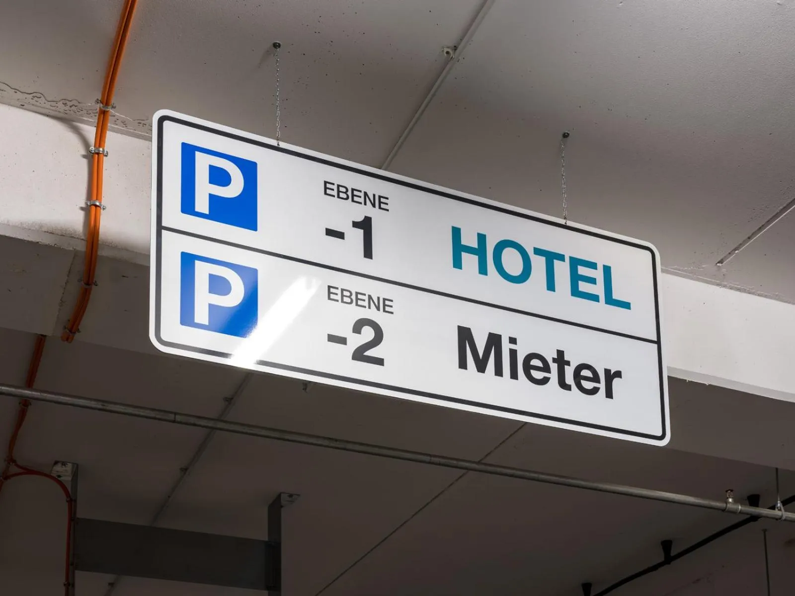 Facade/entrance in RS-HOTEL - smart & modern Hotel Apartments