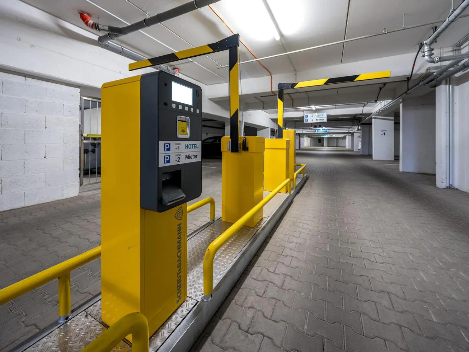 Facade/entrance in RS-HOTEL - smart & modern Hotel Apartments