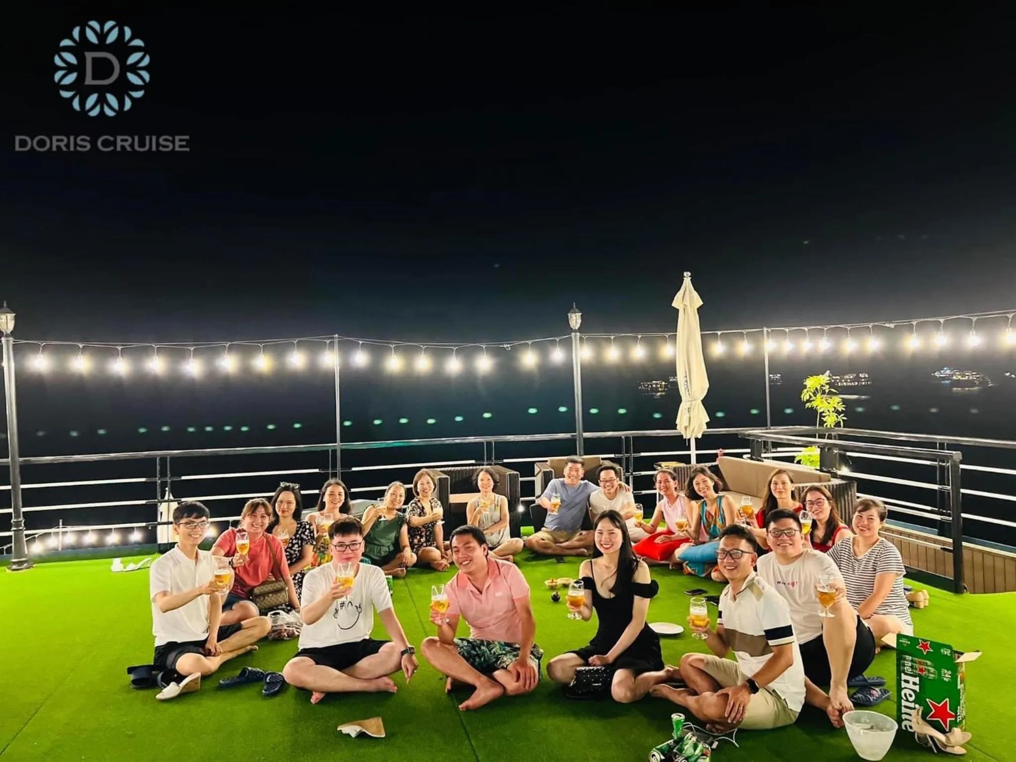 Night in Doris Cruise by HAG