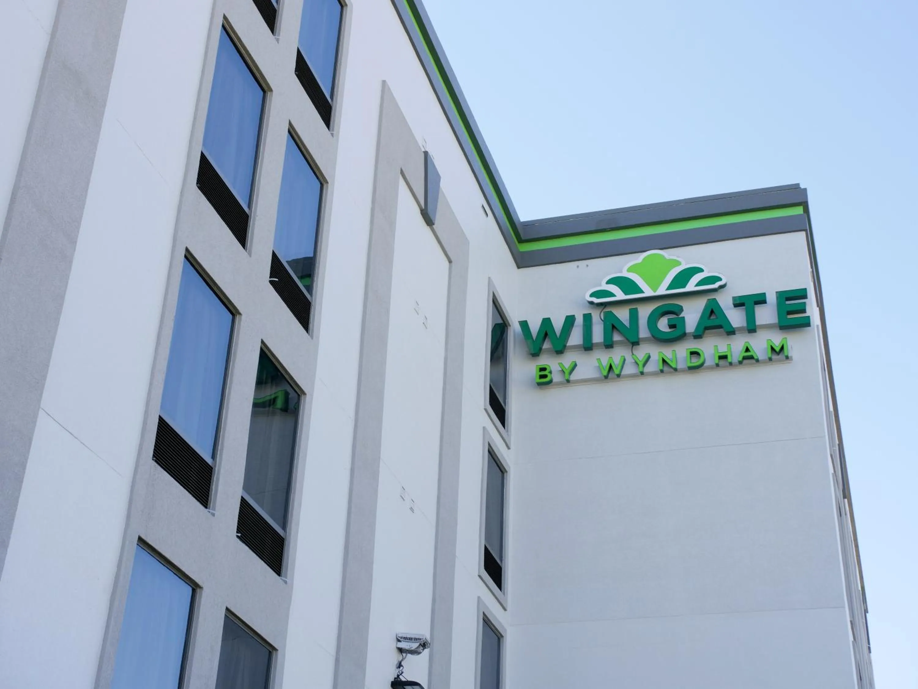 Property building in Wingate by Wyndham Louisville Airport Expo Center