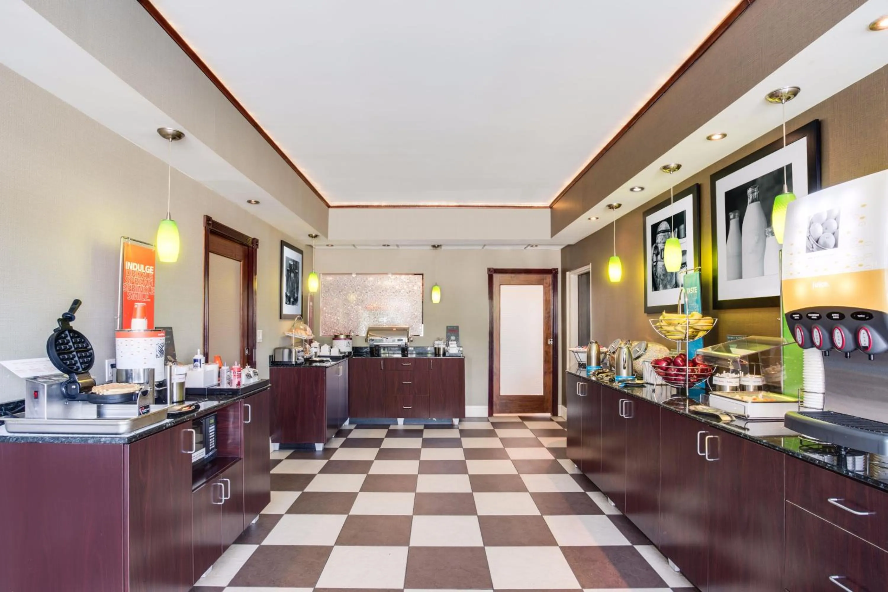 Breakfast in Hampton Inn Somerset