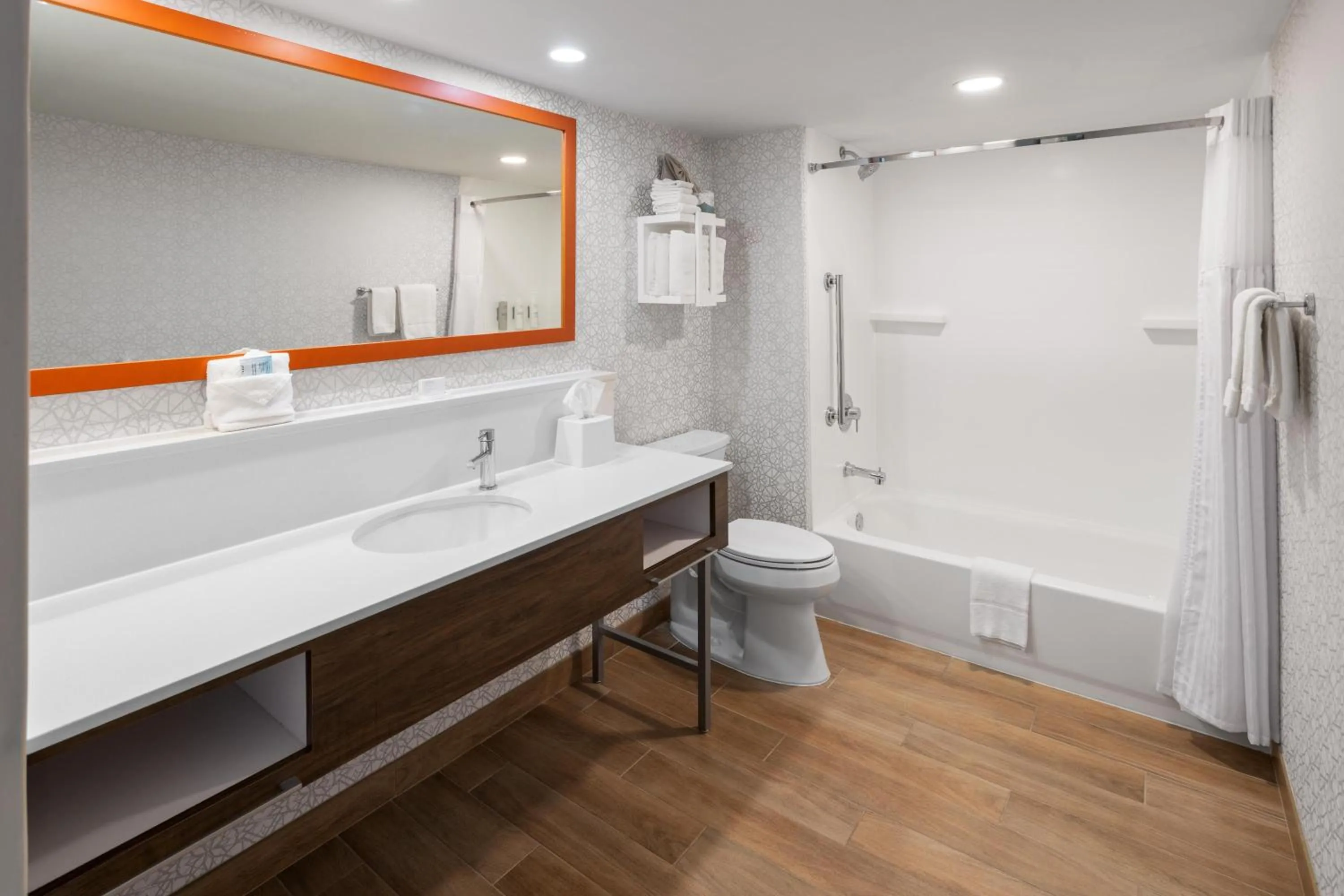 Bathroom in Hampton Inn Somerset