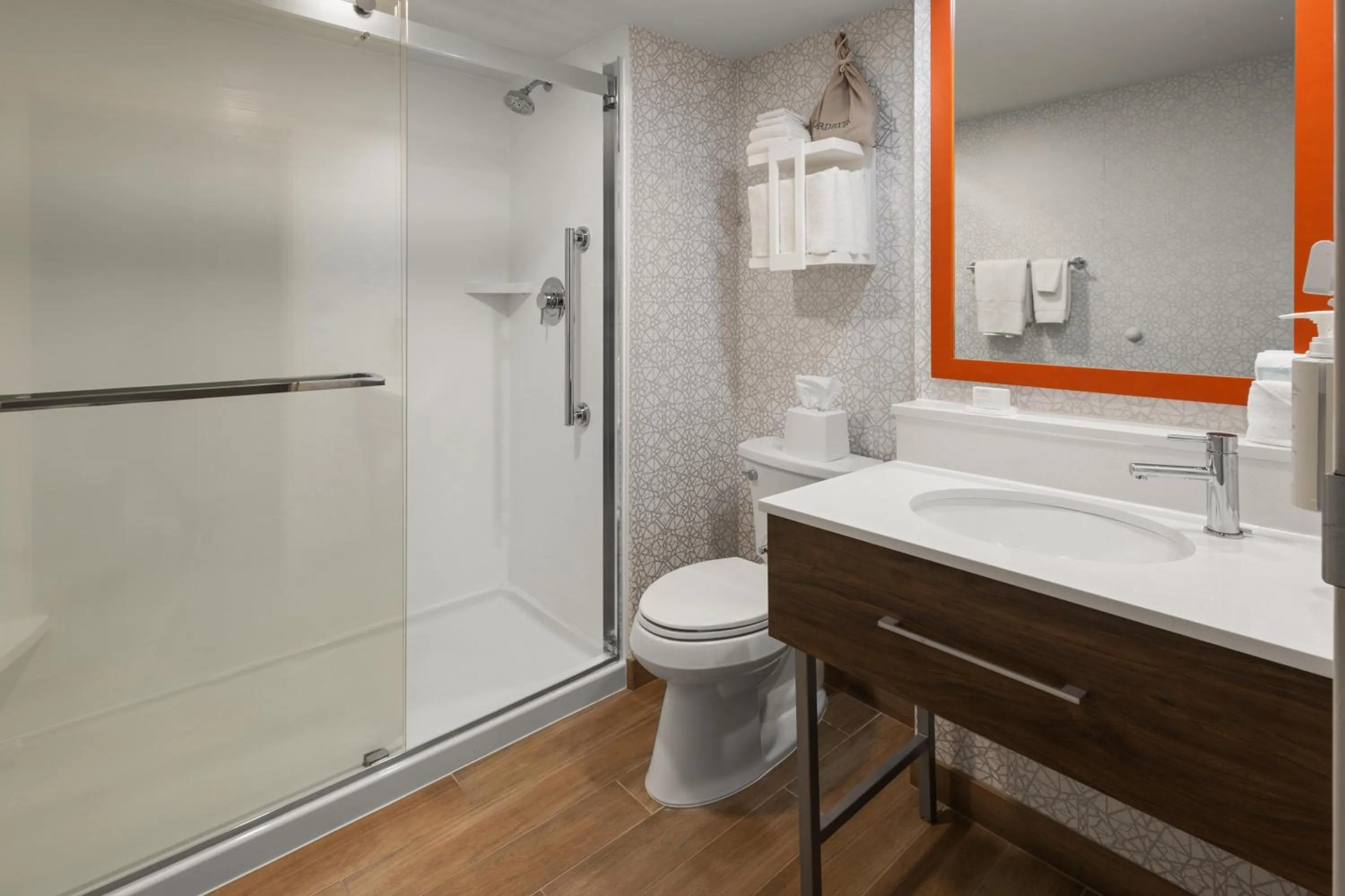 Bathroom in Hampton Inn Somerset